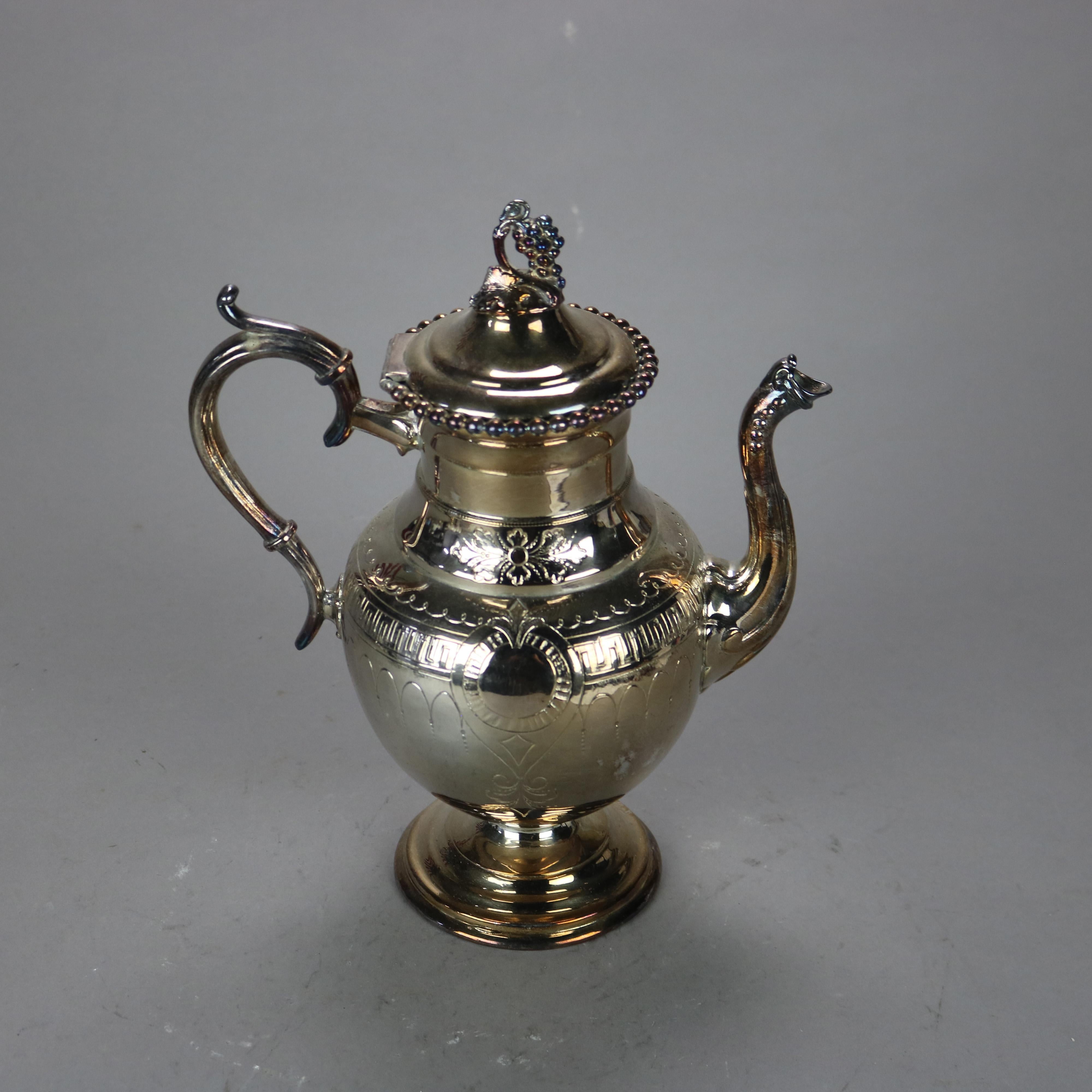 XIXe siècle Théière ancienne en métal argenté C1890 en vente
