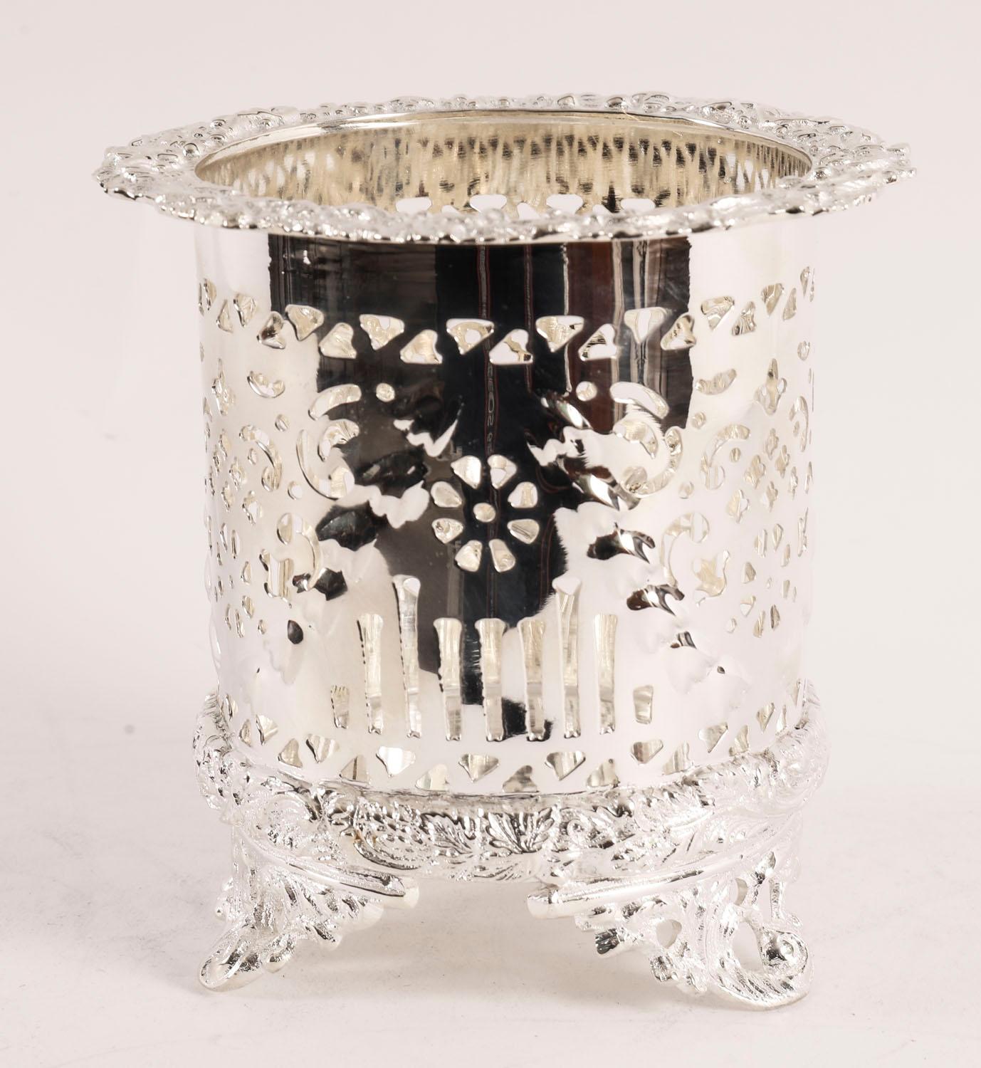 Antique Silver Plated Wine Coaster Pen Holder 20th Century im Angebot 4
