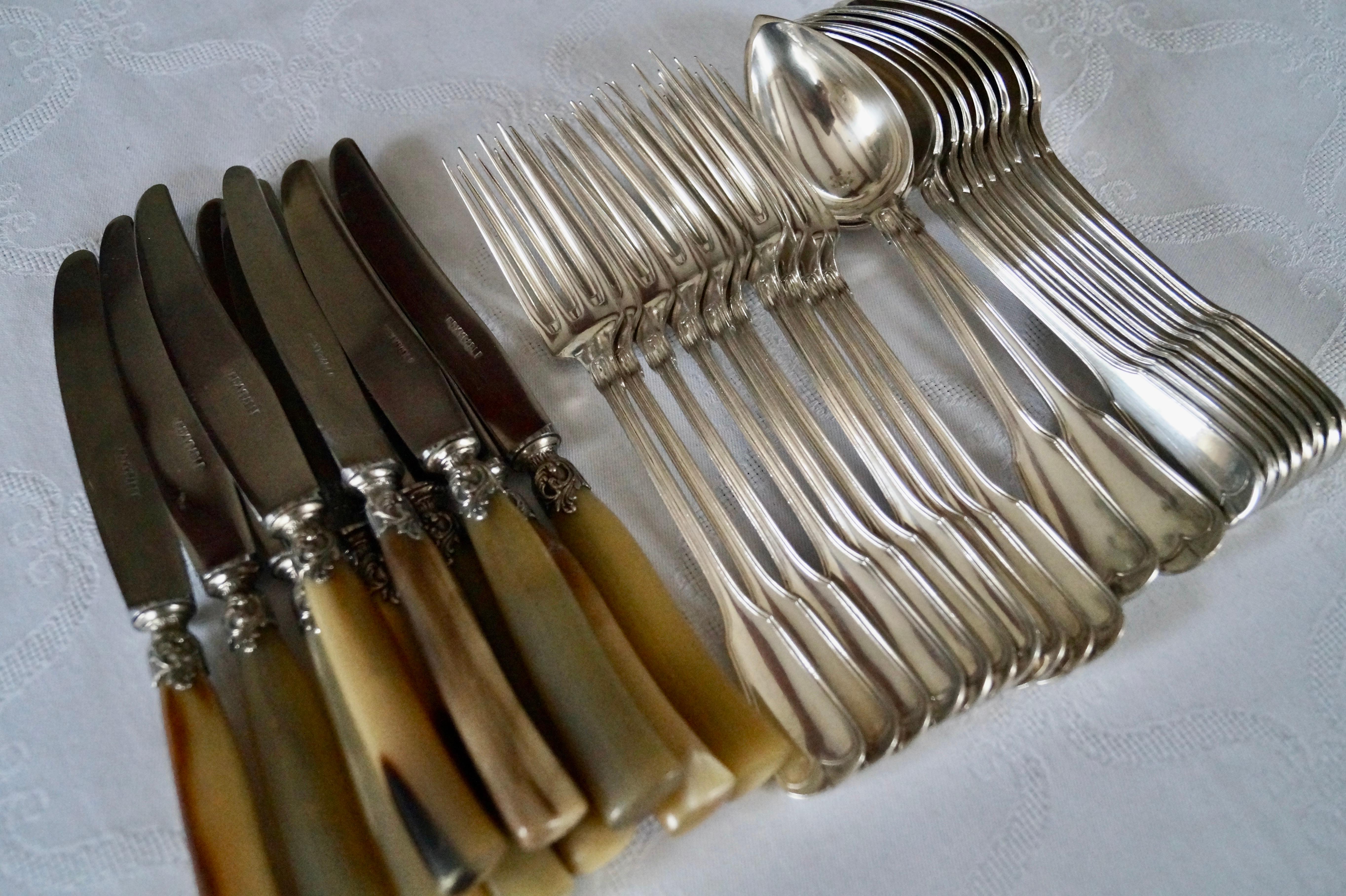 Antique Silver Plated WISKEMANN Small Fruit or Dessert Cutlery 