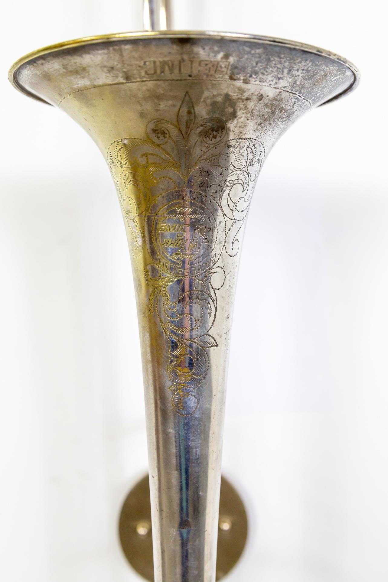 Trombone York & Sons placcato in argento antico come applique In condizioni buone in vendita a San Francisco, CA