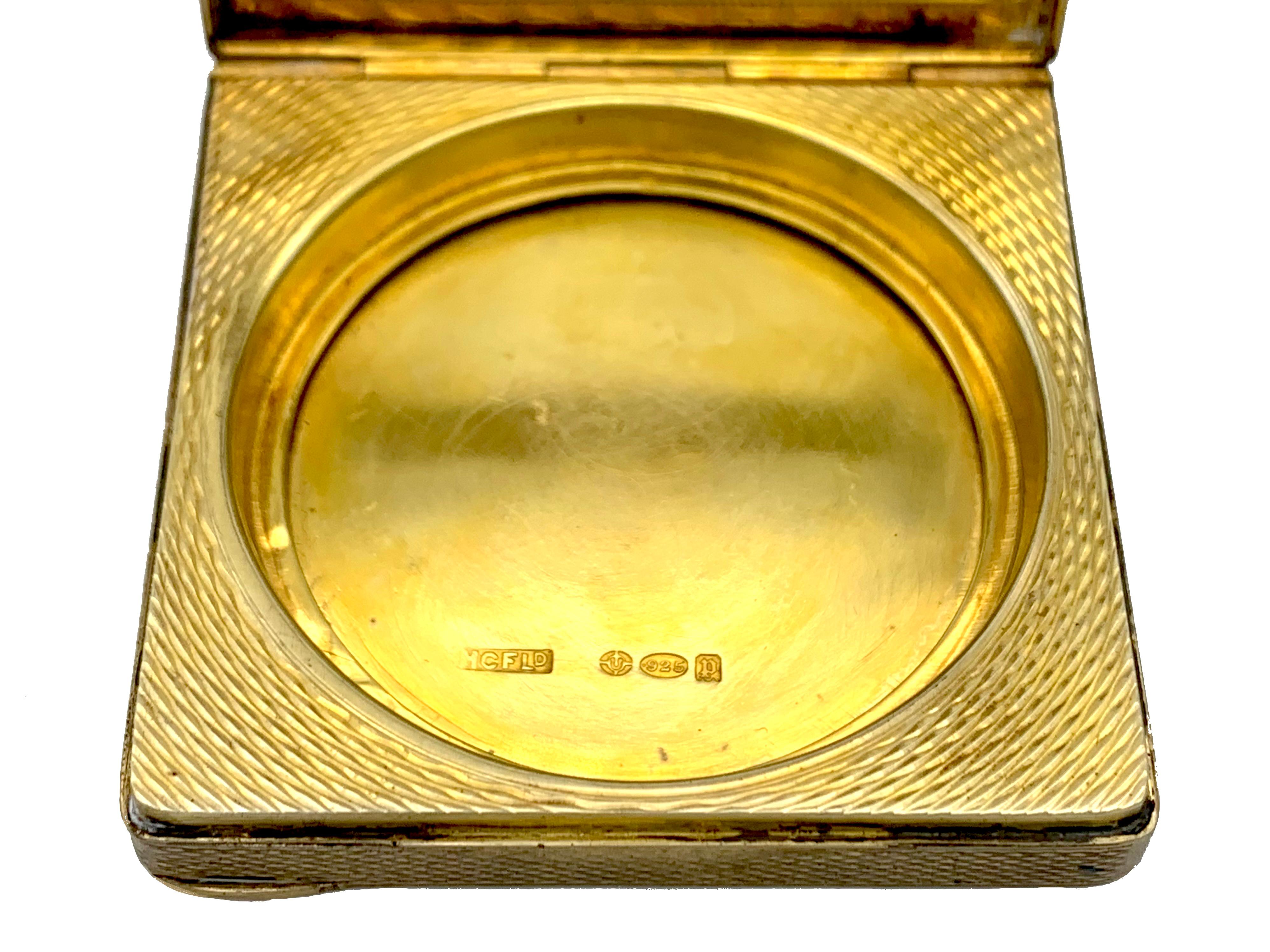 Argent antique  Boîte à poudre compacte, peinture de scène de genre, argent doré en vente 2