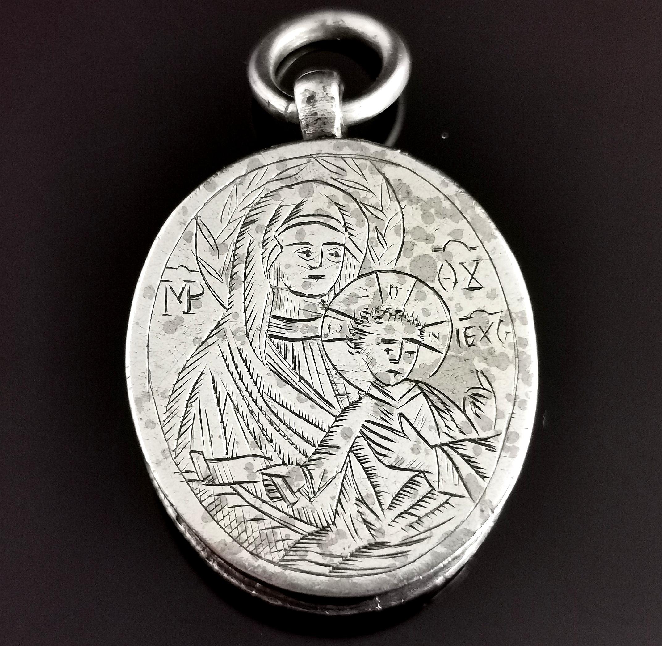 Antikes Silber-Reliquary-Medaillon-Anhänger, Inri, Trauer, Religiös 12