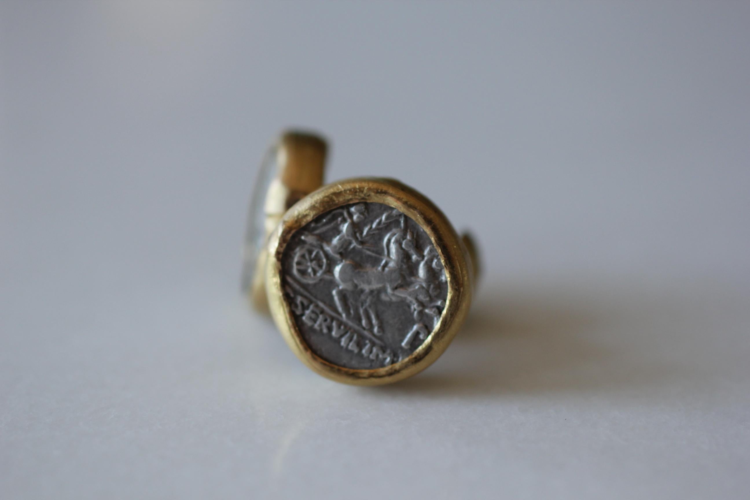 Antique Silver Roman Coin 22-21 Karat Gold Cuff Links with Diamonds Cufflinks In New Condition In New York, NY