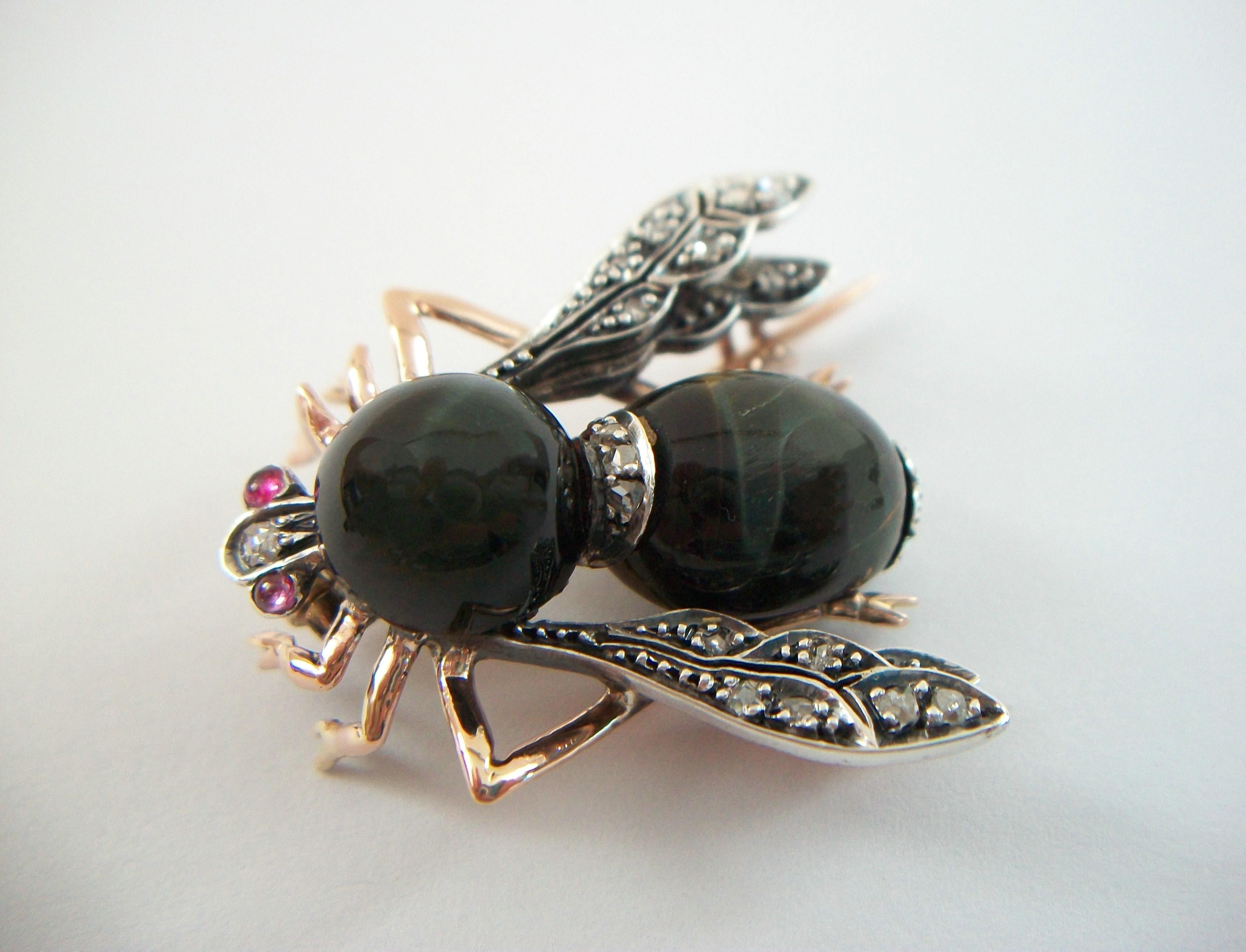 Antique Silver, Rose Gold & Cat's Eye Quartz Bee Brooch - France - Circa 1870's For Sale 8