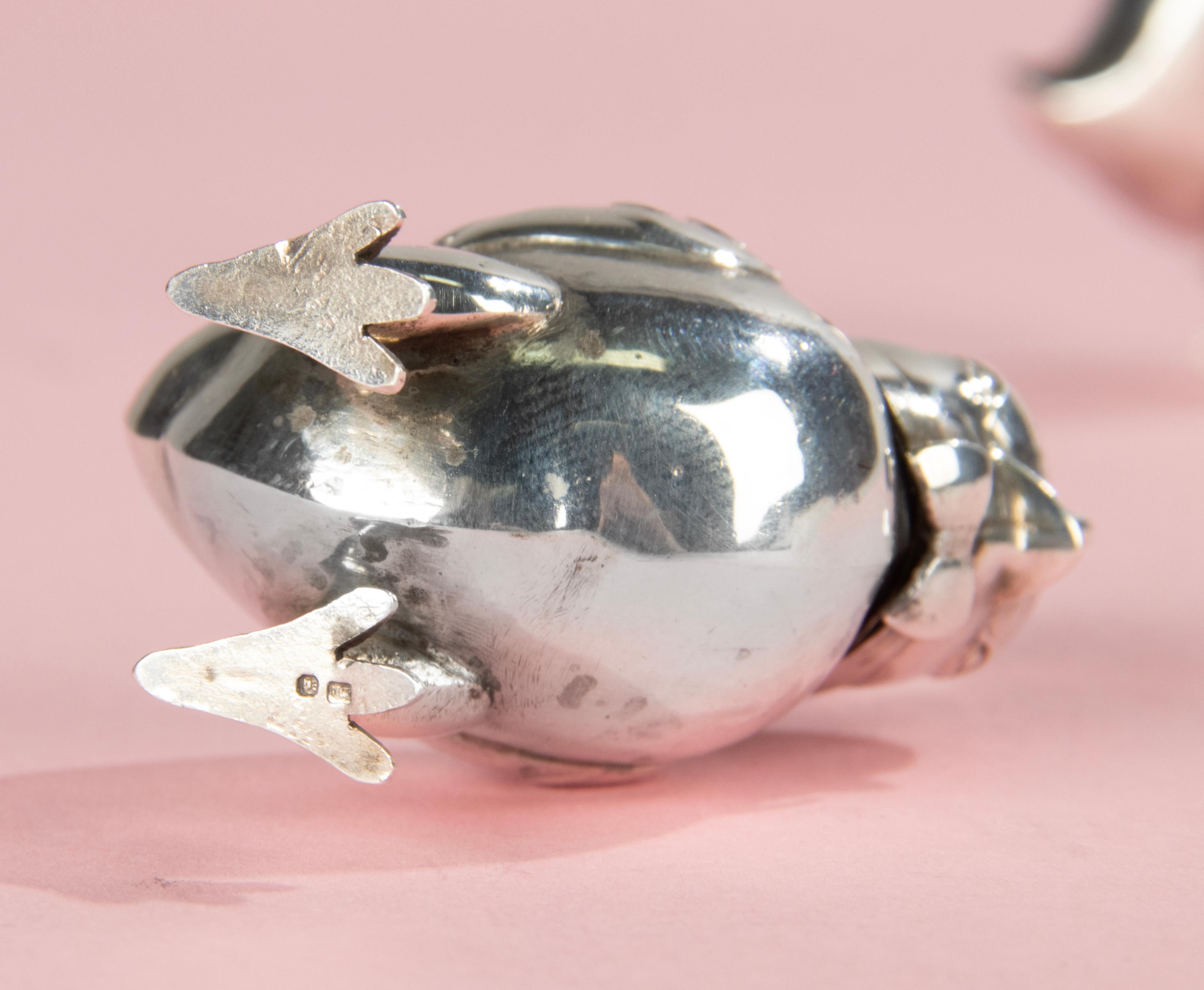 Hand-Crafted Antique Silver Salt and Pepper Pots  For Sale