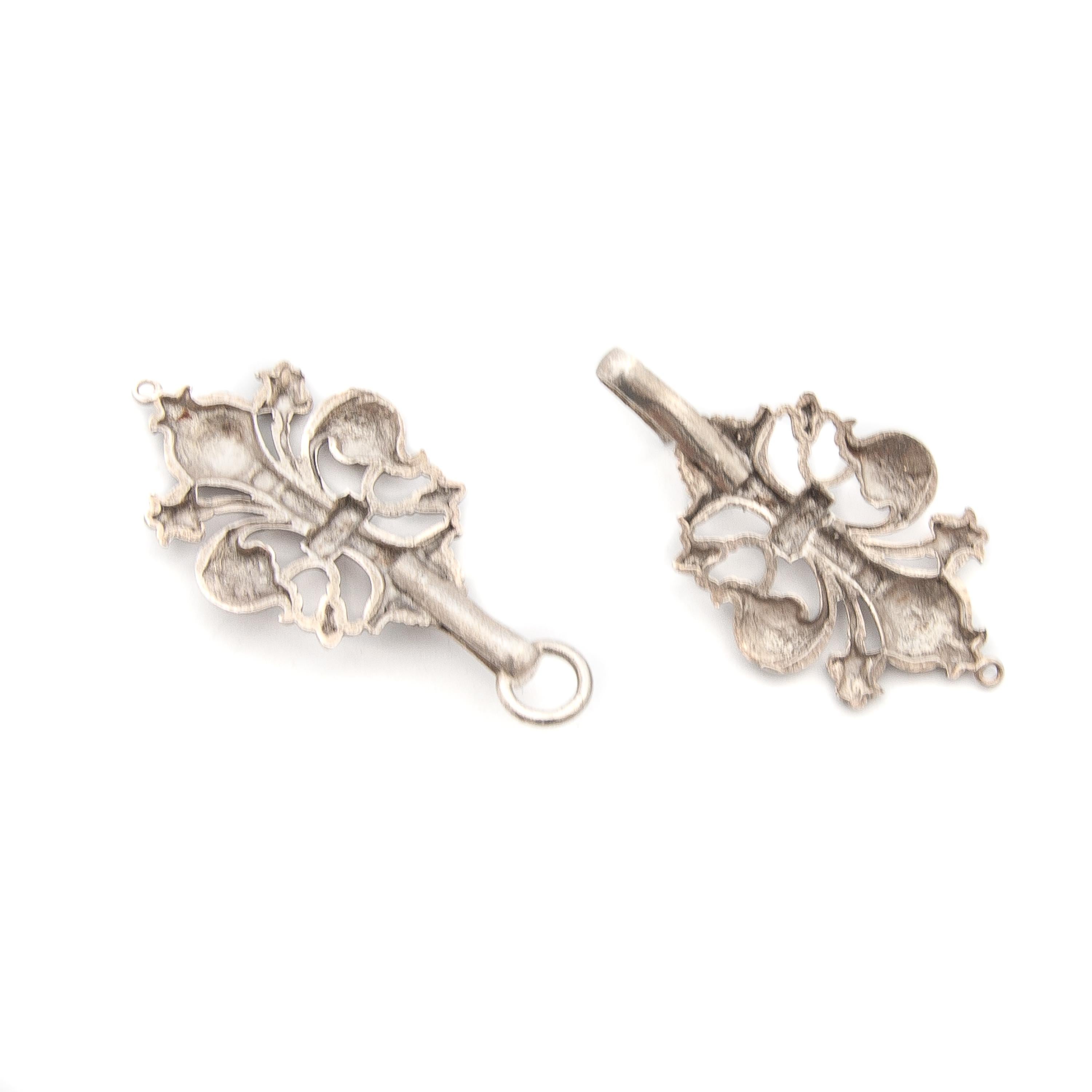 Antique Silver Shawl Buckle, Late 19th Century For Sale 3
