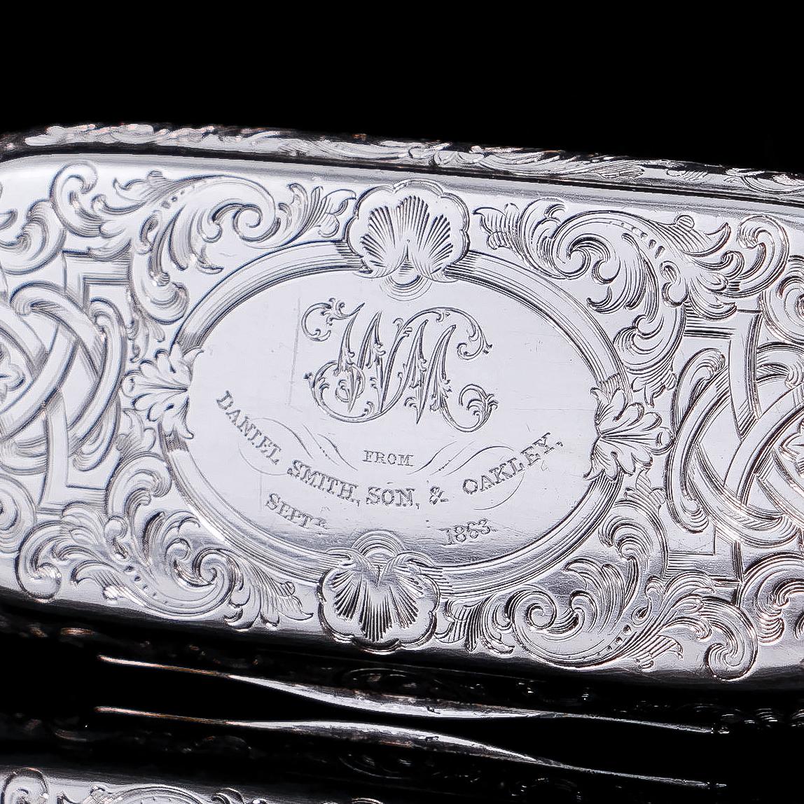 19th Century Antique Silver Snuff Box Oblong Shape - Charles Rawlings & William Summers 1849 For Sale