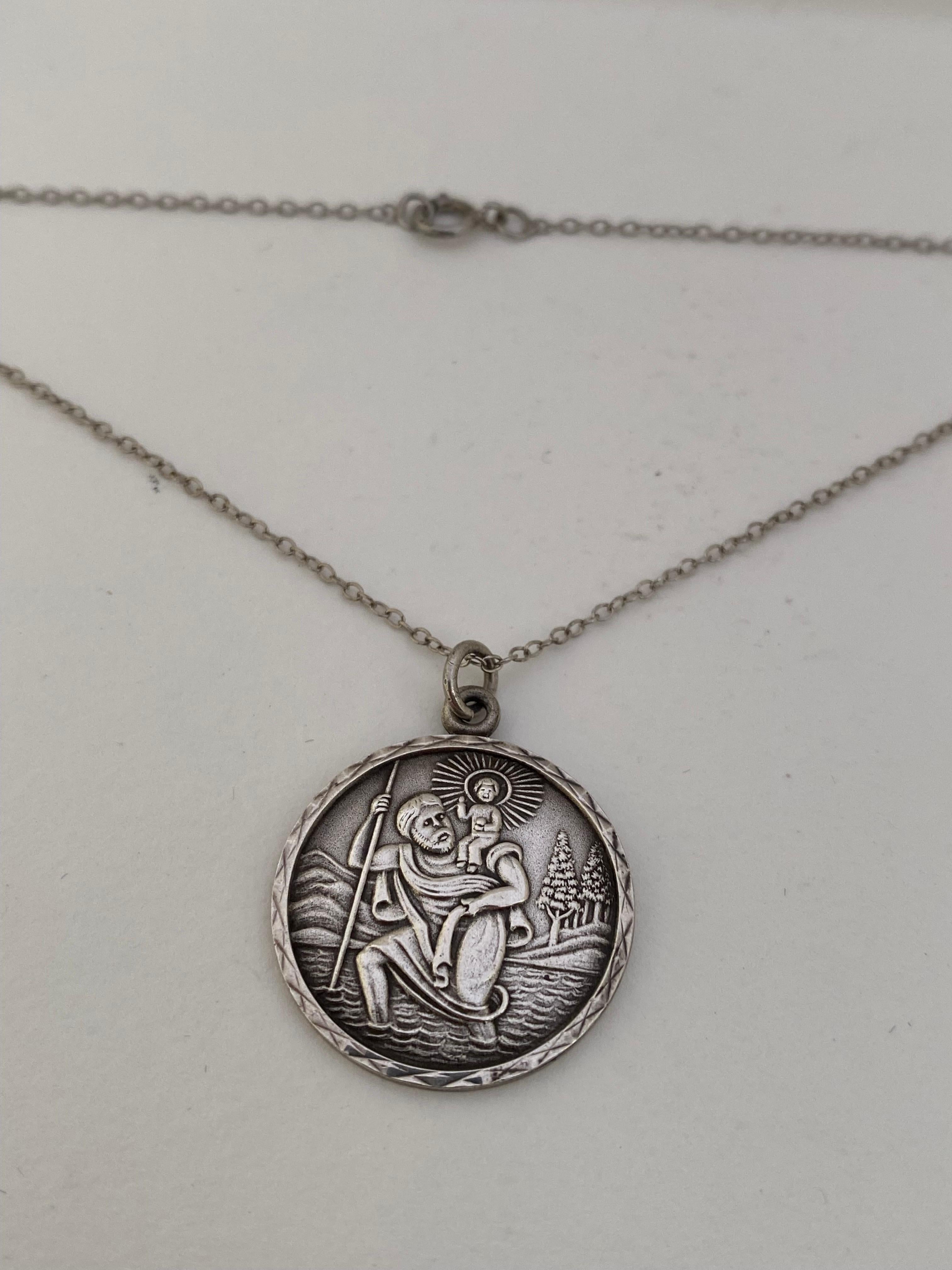 Antike Silber-Halskette mit St. Christopherus-Anhänger im Angebot 5