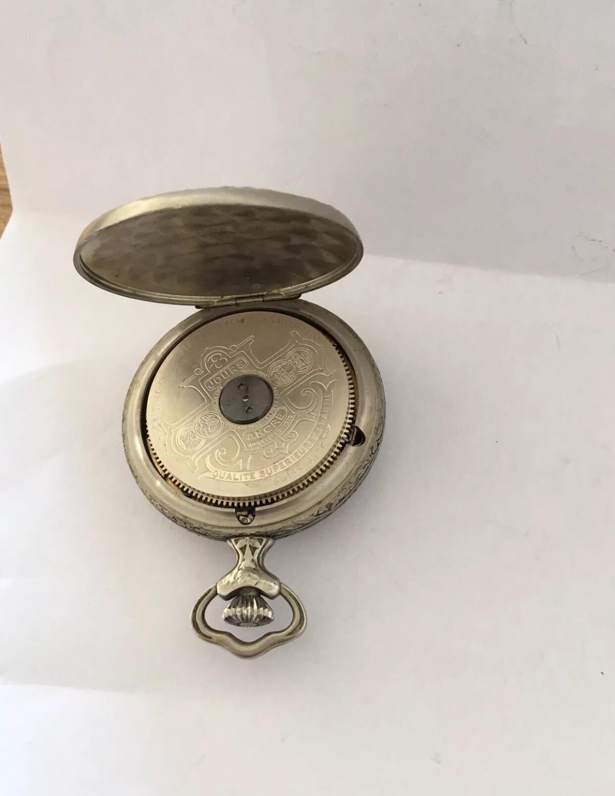 Montre de poche suisse ancienne Hebdomas 8 jours avecéchappement visible en vente 1