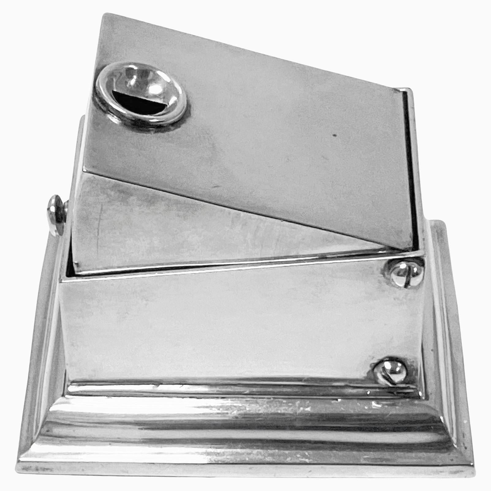 Antique Silver Table or Desk Cigar Cutter London 1903 W. H. Webber. In Good Condition For Sale In Toronto, ON