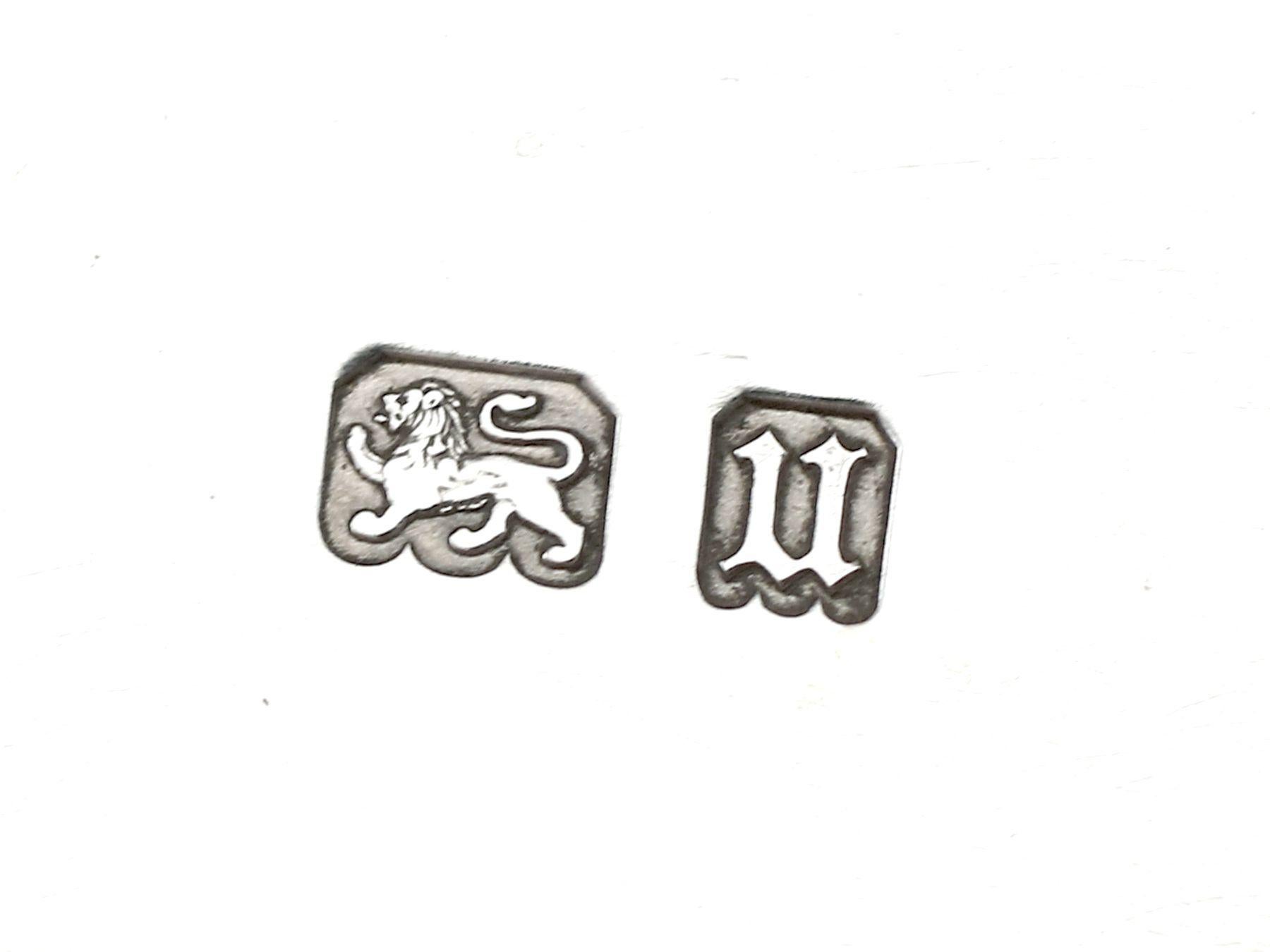Edward Barnard & Sons Ltd Jarra antigua de plata de ley en venta 1
