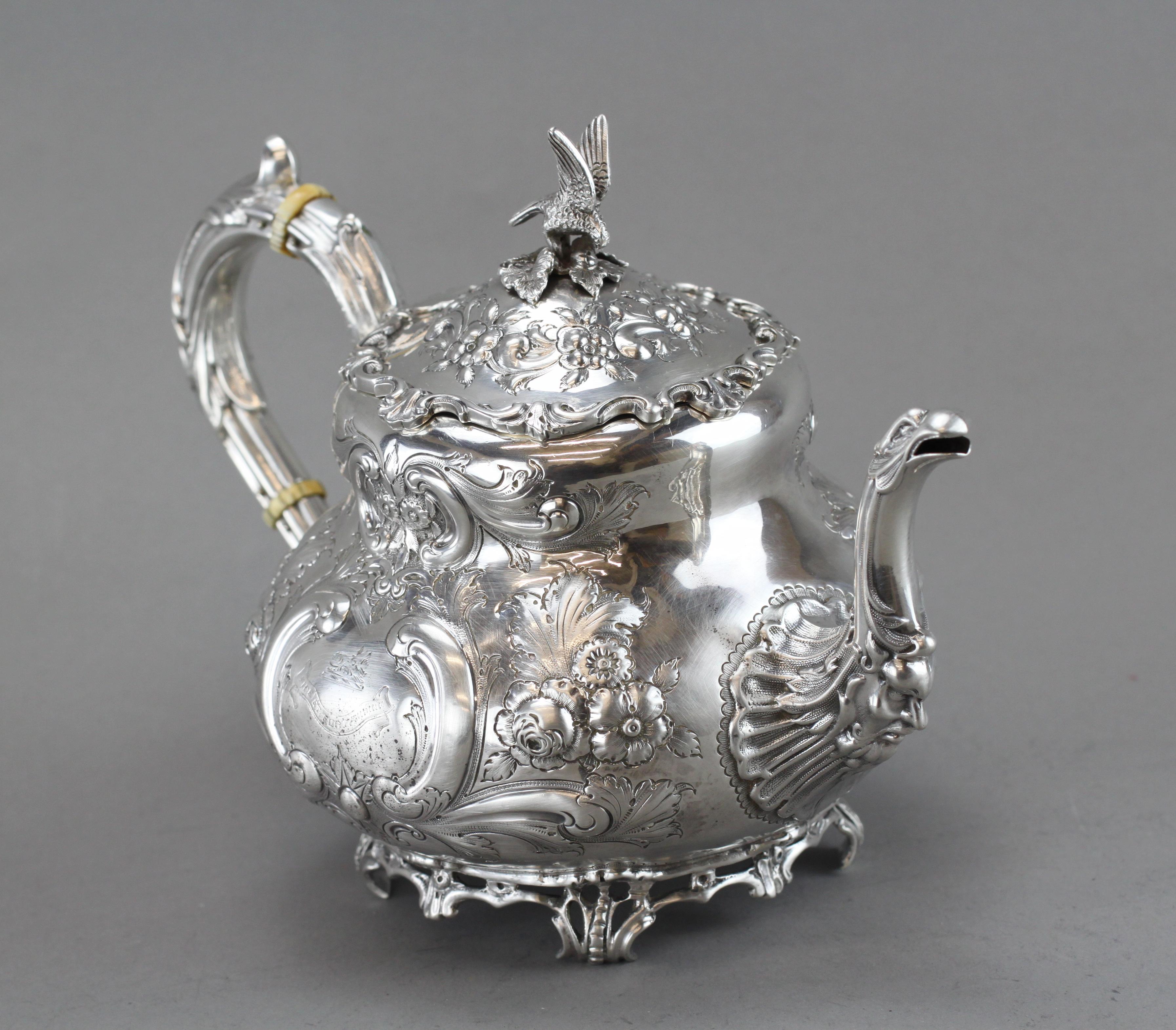 Antique Silver Tea Service Set, by Charles Lambe, Made in Dublin 1900 In Excellent Condition In Braintree, GB