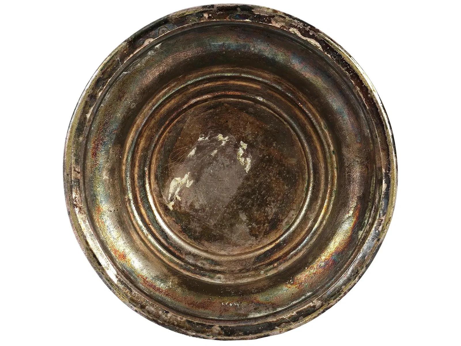 Antique Silver Toothpick Holder with Cat Figurine In Good Condition For Sale In Long Island City, NY