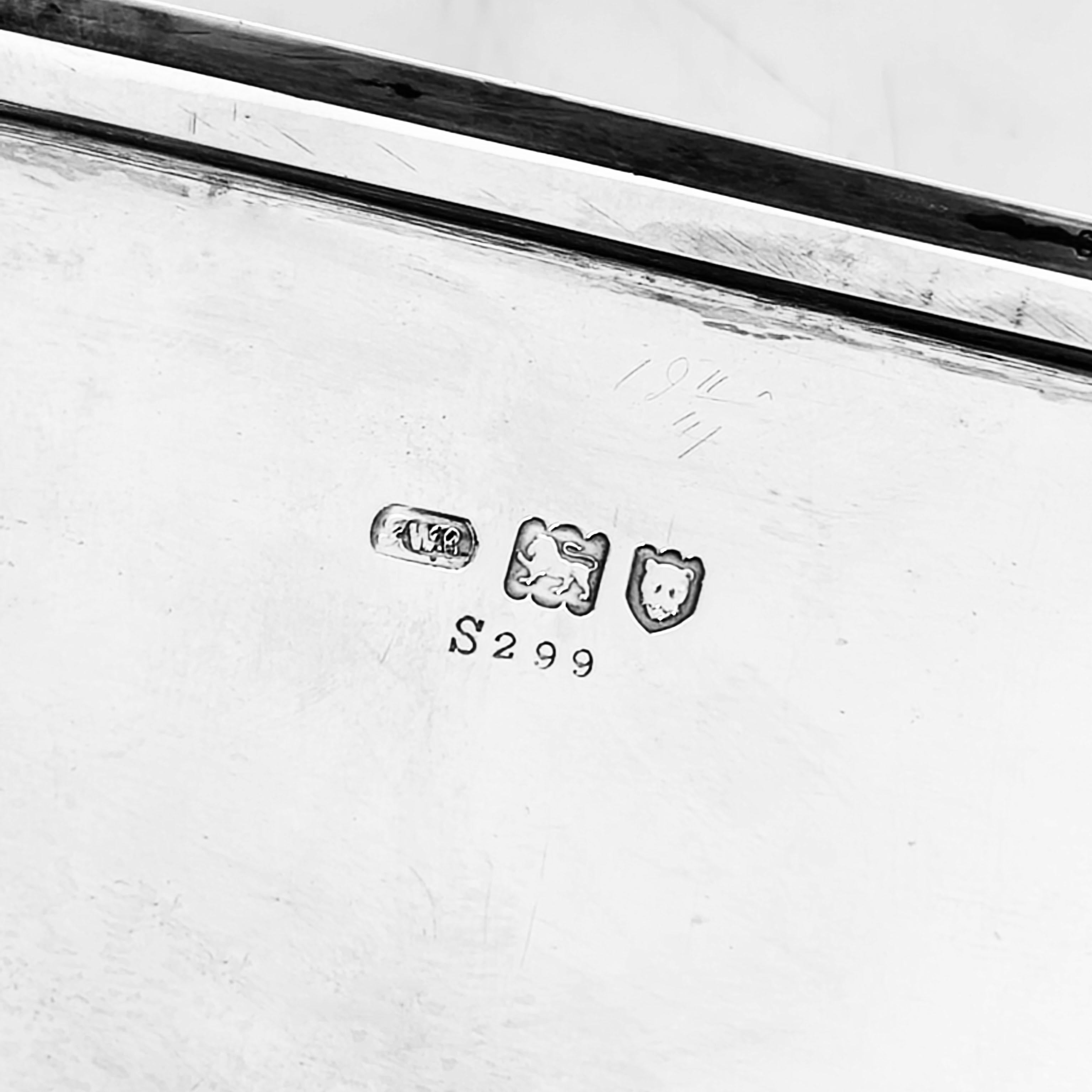 Antico calamaio del Tesoro in argento / Desk Tidy 1913 di Harrods Stores Ltd in vendita 2