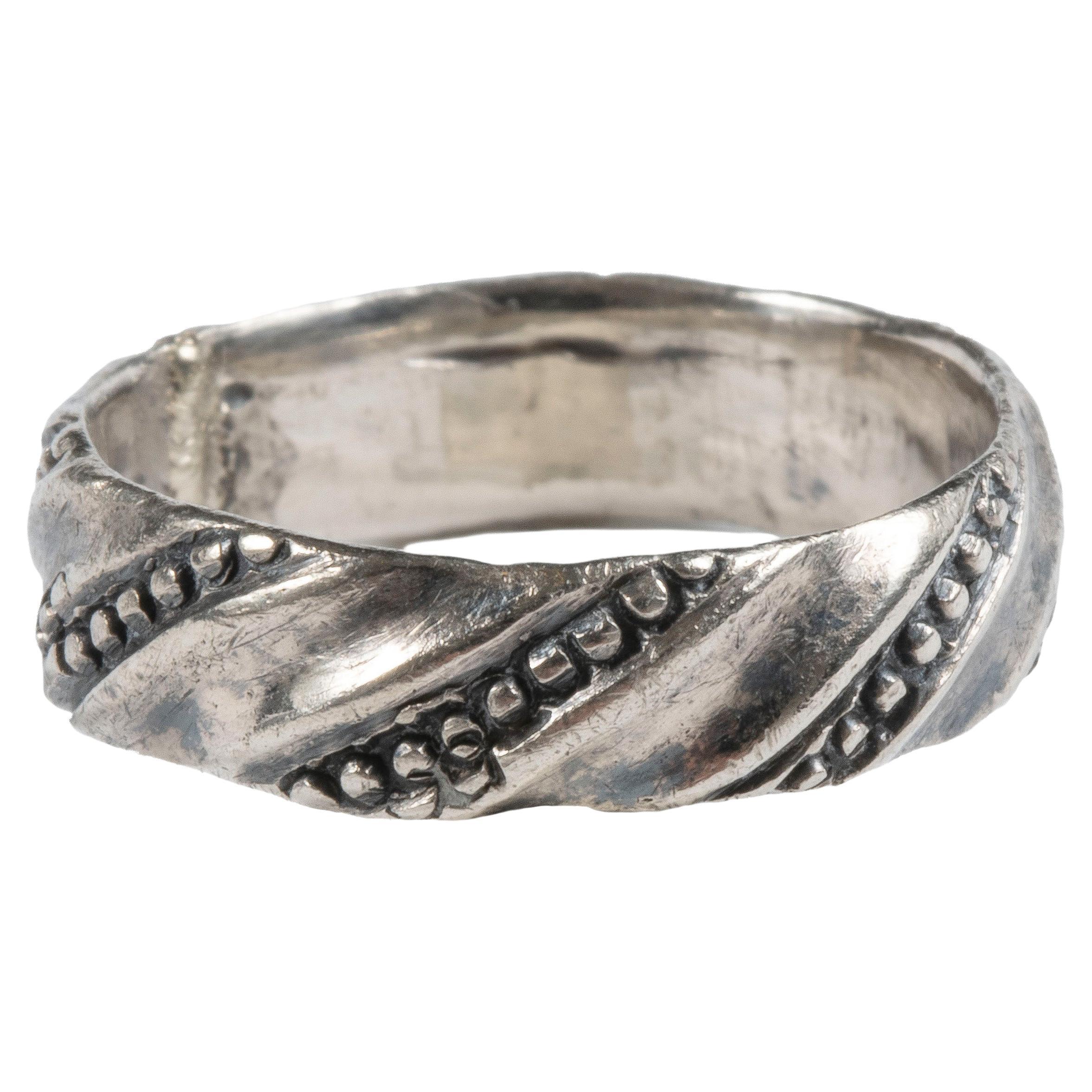 Antique Silver Twisted Band Ring For Sale