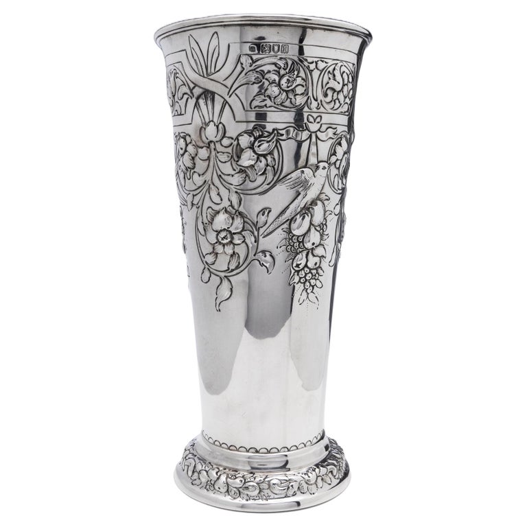 Antique Silver Vase Decorated with Floral Motifs For Sale at 1stDibs