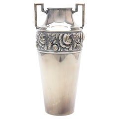 Vaso d'argento antico, coppa decorativa Art Decor europea, vaso con ciondolo floreale