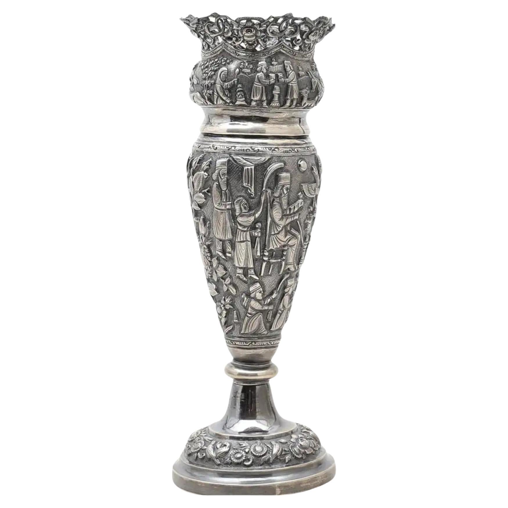 Vase en argent ancien, coupe décorative traditionnelle perse Achamedian Qajar