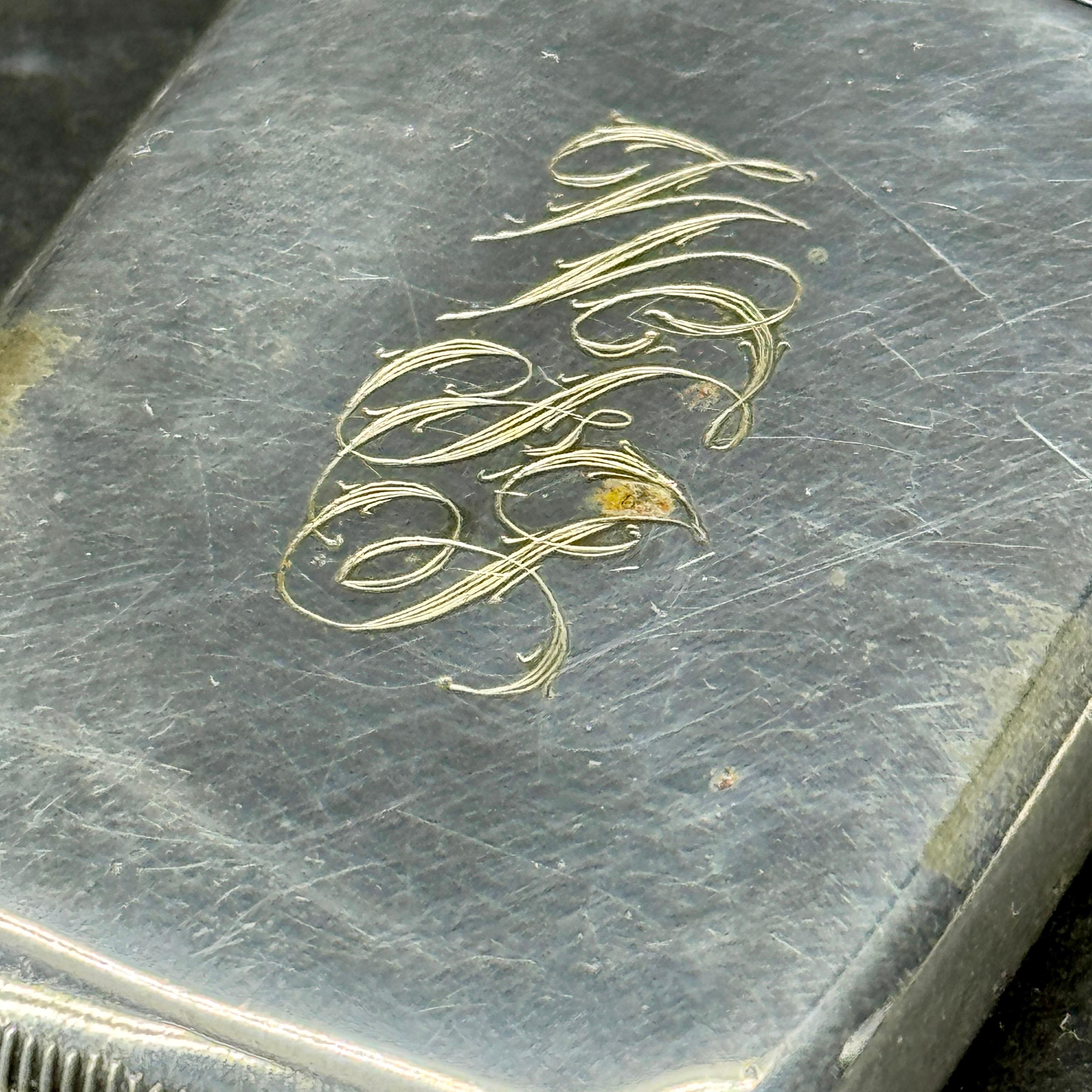 Antike Vesta Streichholzschachtel aus Silber, ca. 1920er Jahre (20. Jahrhundert) im Angebot