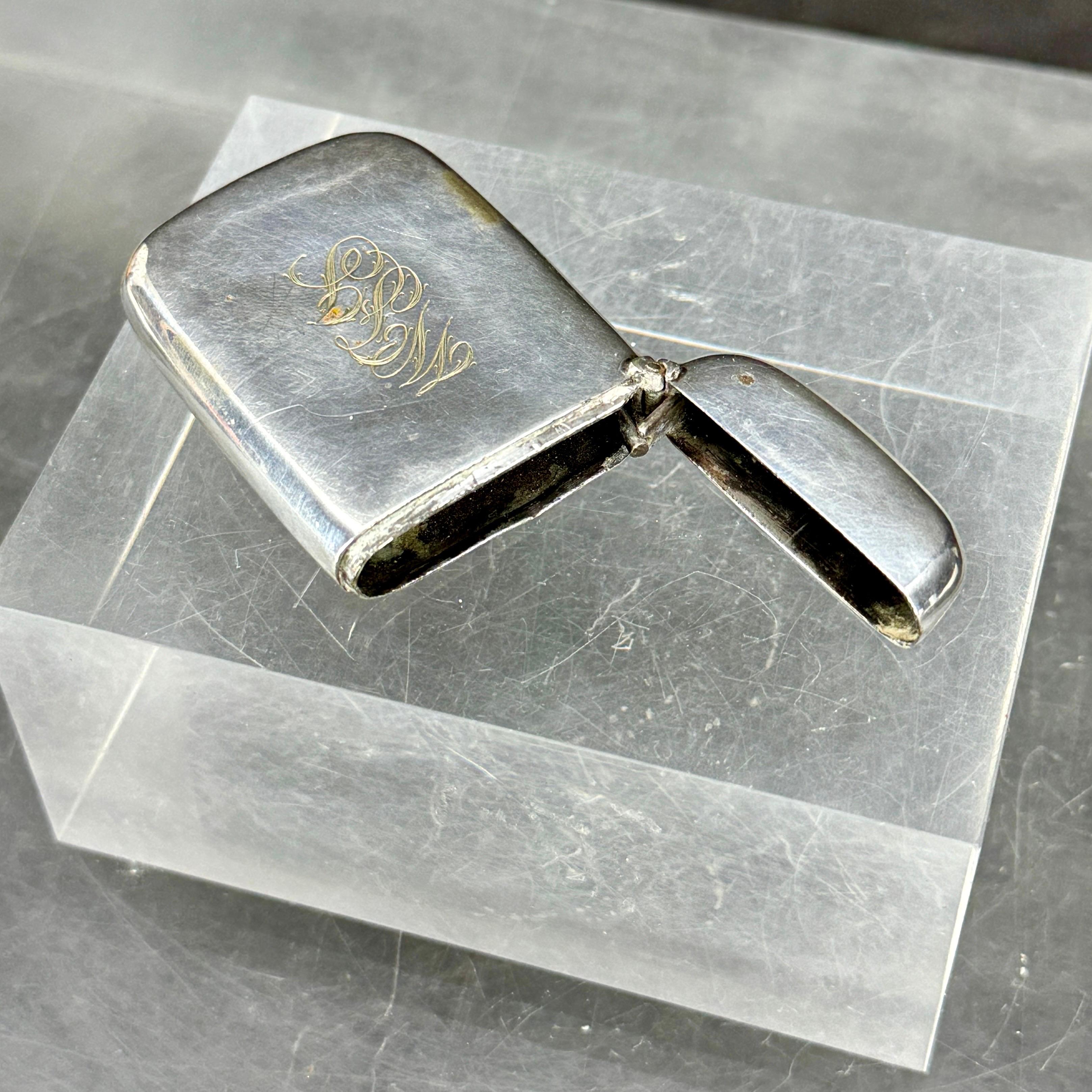 Antike Vesta Streichholzschachtel aus Silber, ca. 1920er Jahre im Angebot 2