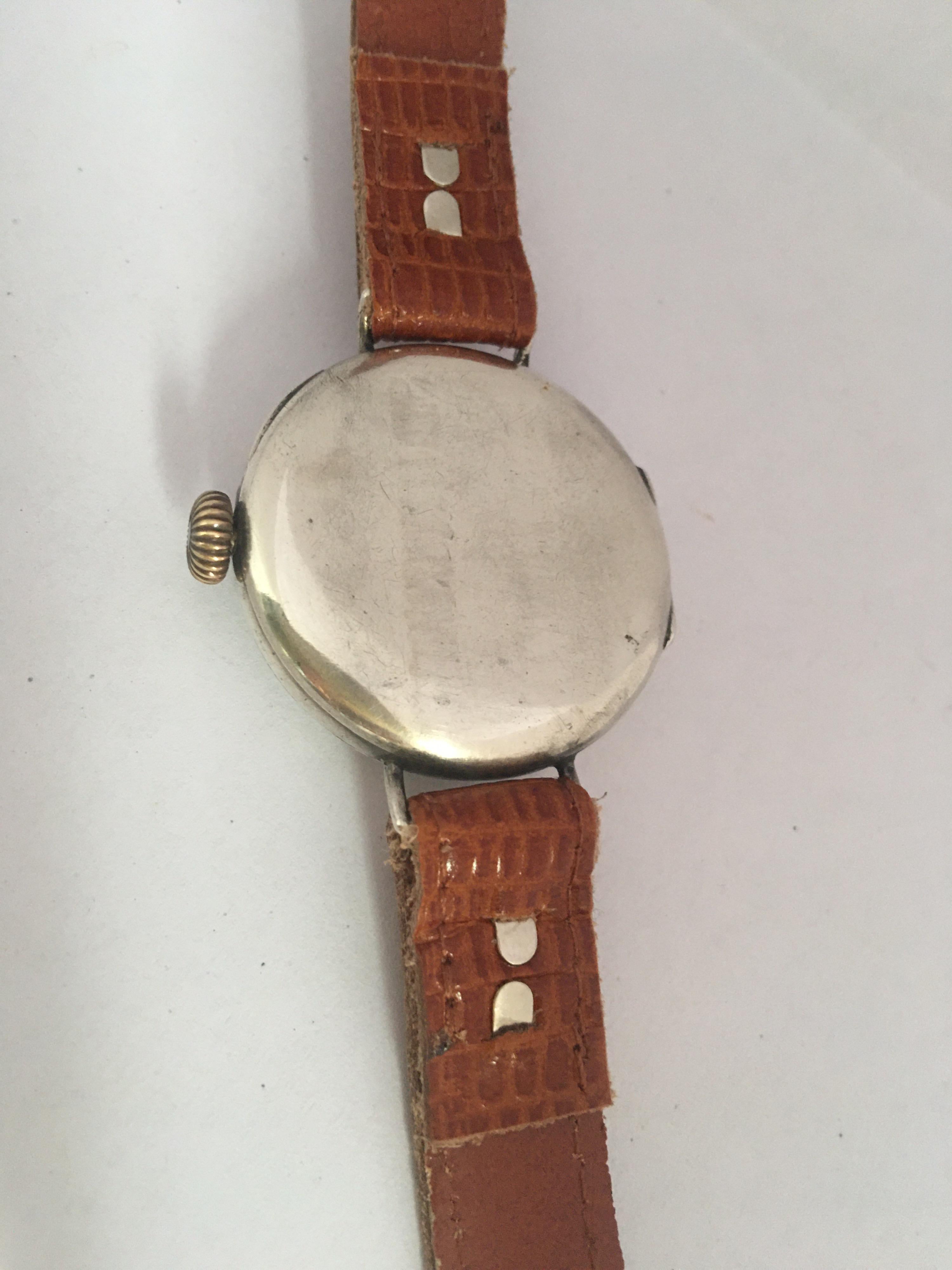 Antique Silver WW1 Period Mechanical Gentlemen’s Trench Watch In Good Condition In Carlisle, GB