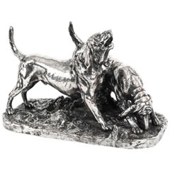 Chiens de chasse anciens en bronze argenté par Elkington:: 19ème siècle