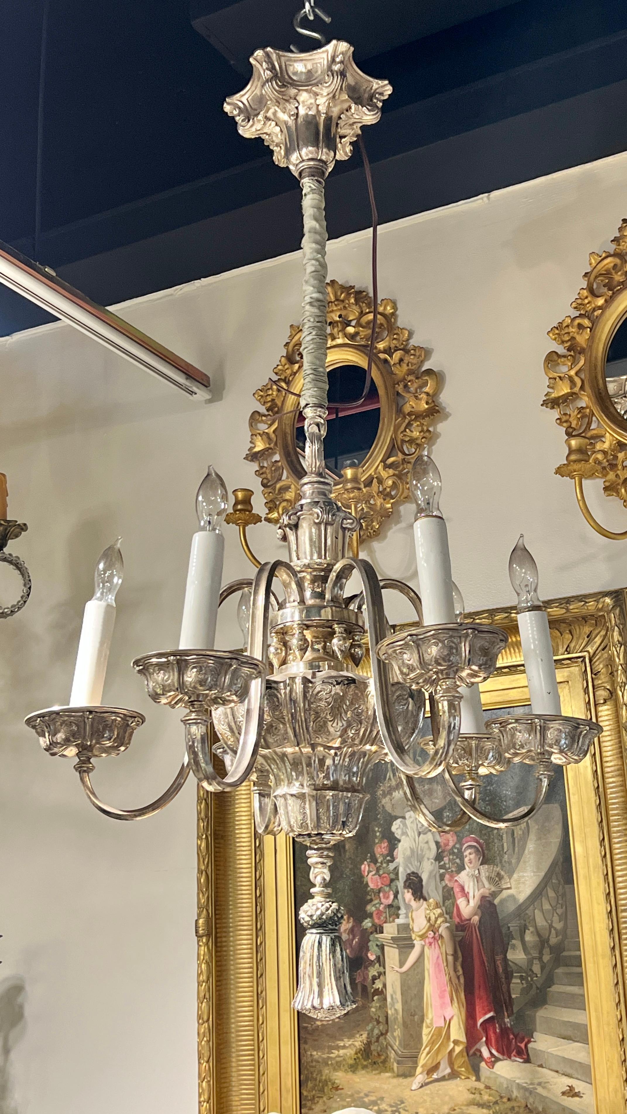 Lustre ancien à 6 lumières attribué à Edward Caldwell en vente 1