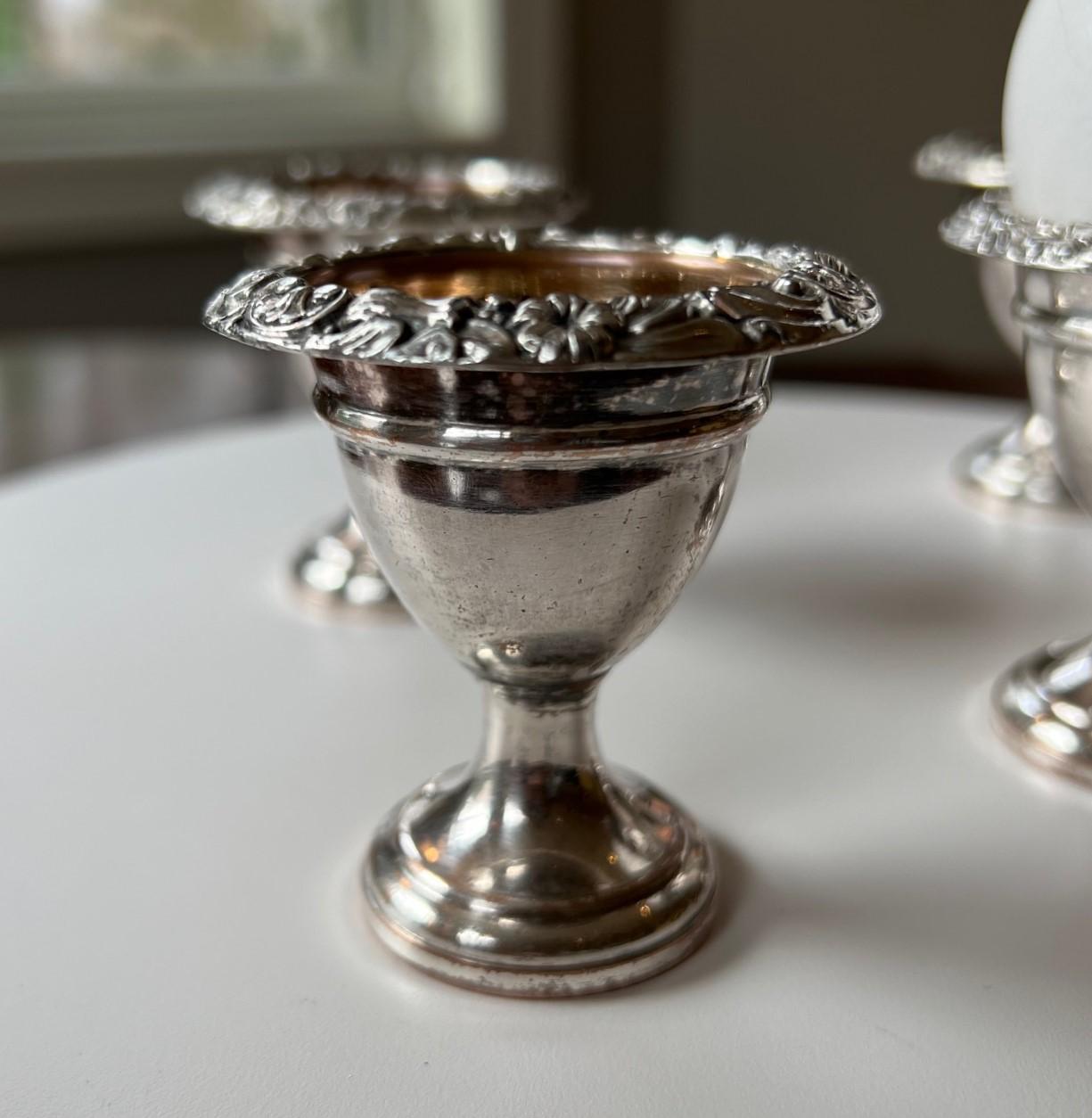Antique Silverplate and Gilt Egg Cups - Set of 4 In Good Condition For Sale In Morristown, NJ