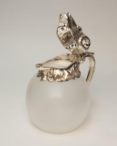 Antike Karaffe aus Silberblech und Glas mit Widderkopf und geblasenem Glas