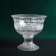 Bol à punch et base en verre Sinclaire ancien, taillé et gravé à motifs floraux, C1910