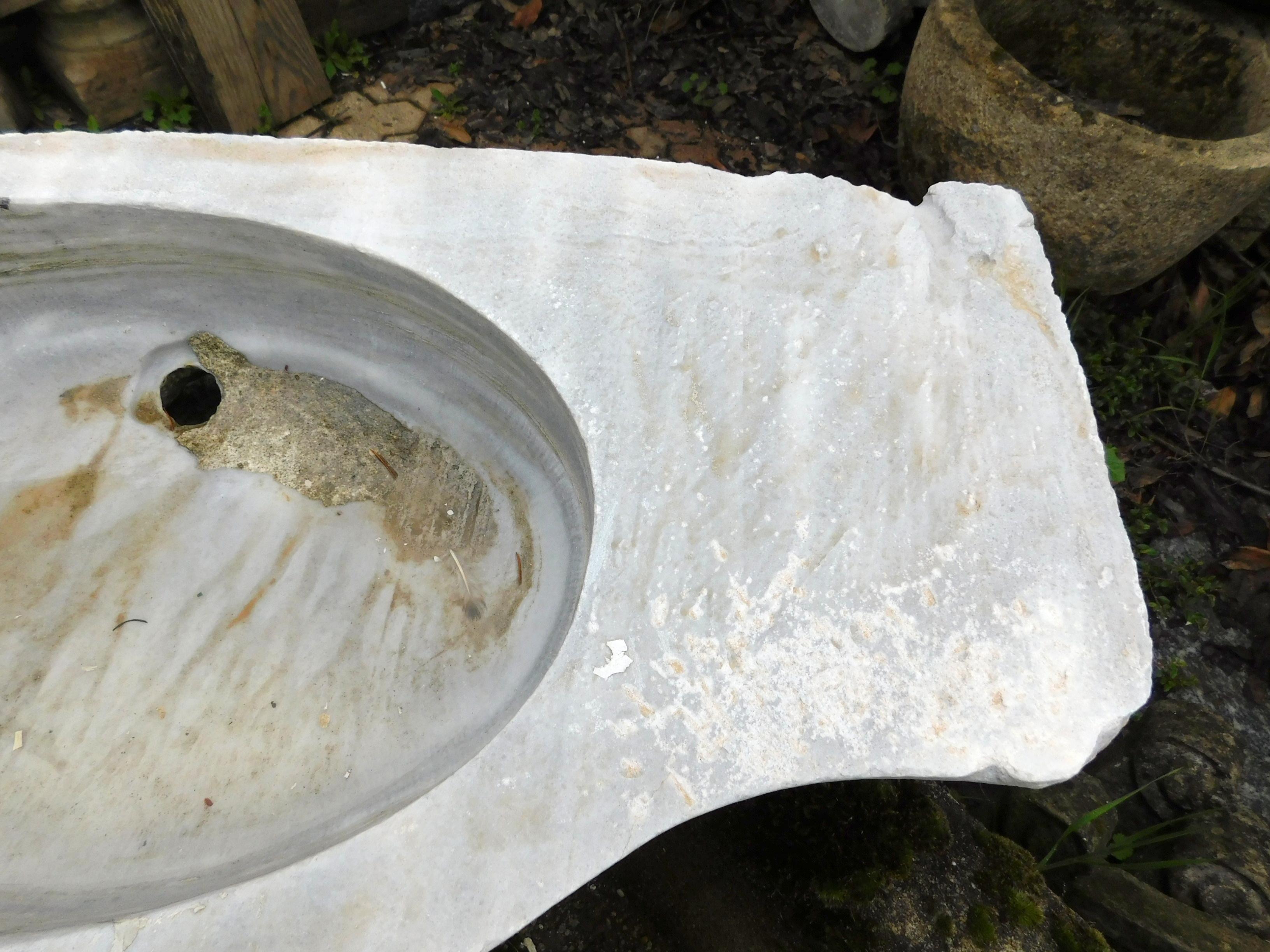 Antique Sink in Gray Marble, 19th Century Italy Genoa In Good Condition In Cuneo, Italy (CN)