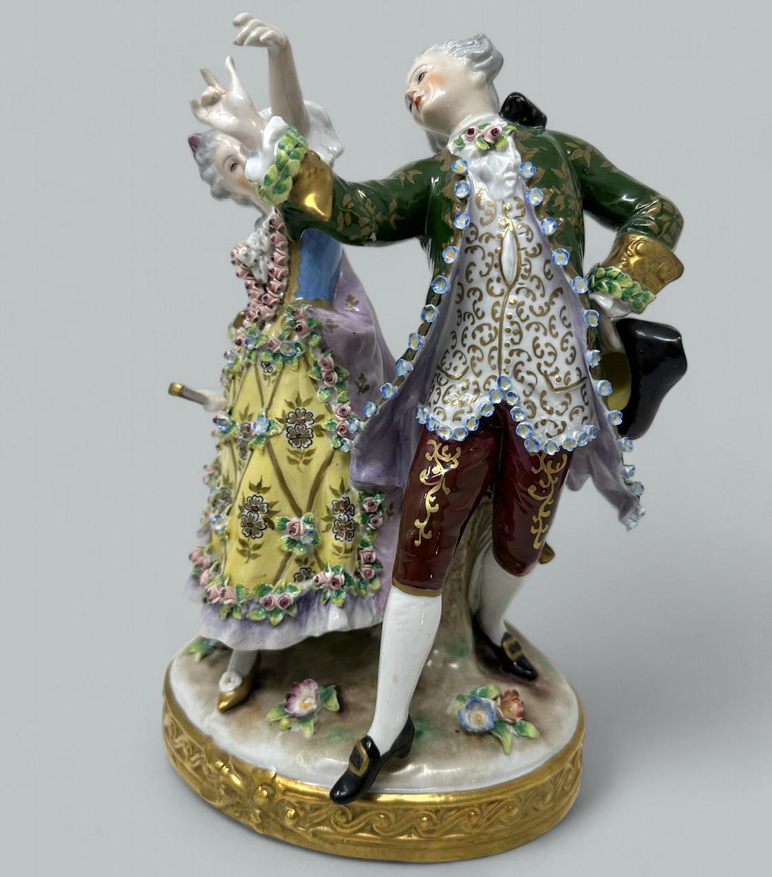 Victorien Antique Sitzendorf German Porcelain China Dancing Male Female Figure Group 19Ct