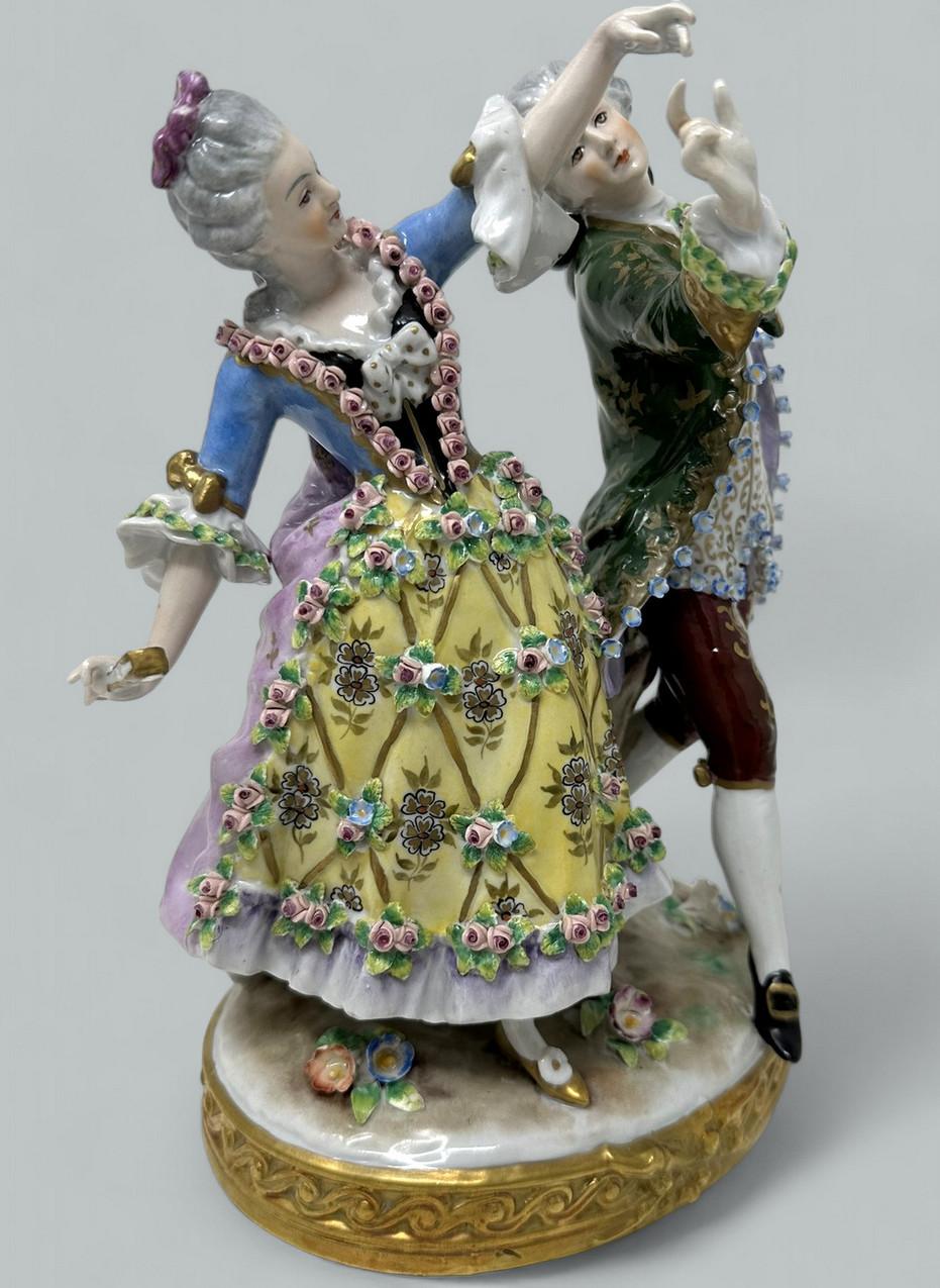 Allemand Antique Sitzendorf German Porcelain China Dancing Male Female Figure Group 19Ct