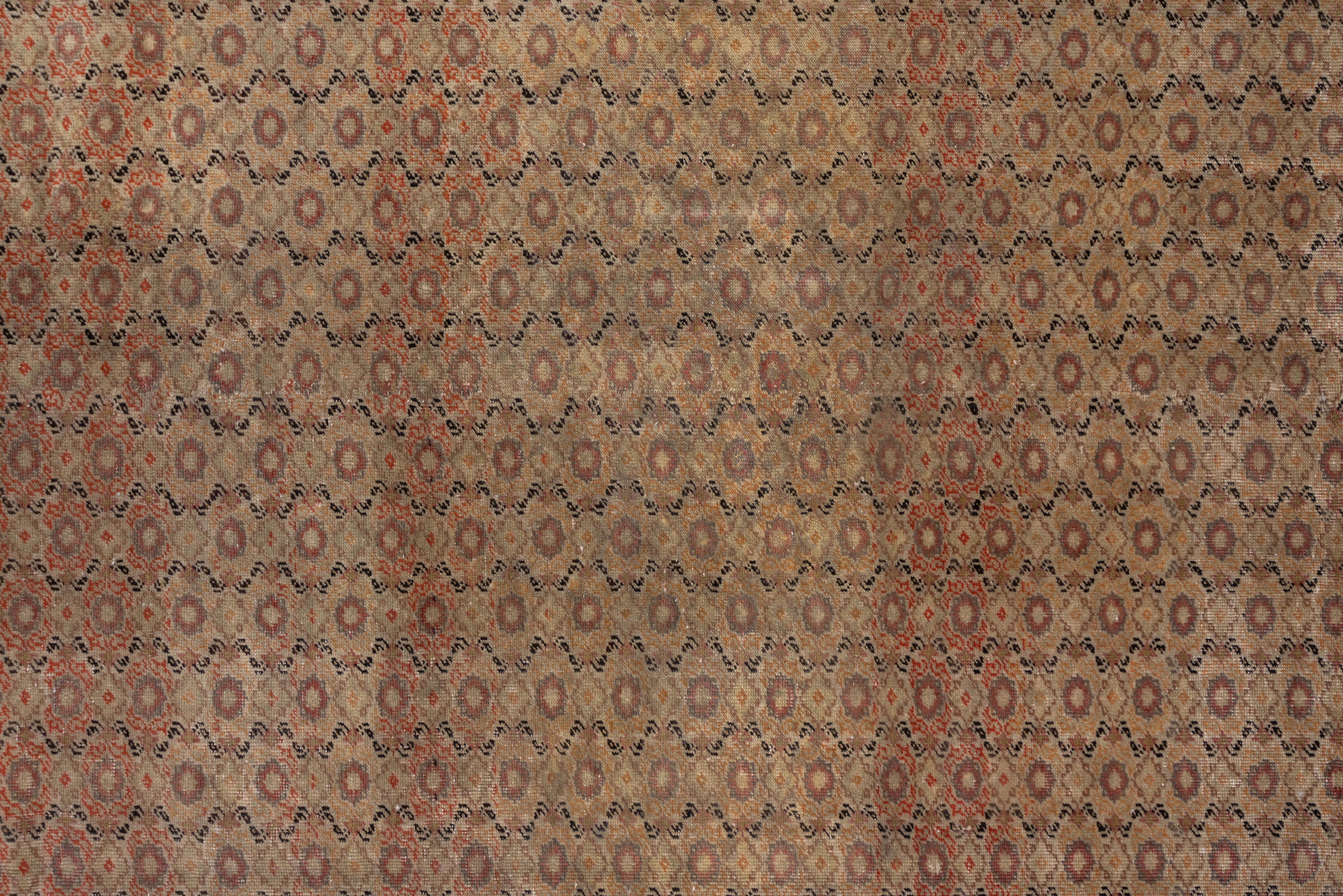 Tabriz Antique Sivas Carpet, circa 1930s For Sale