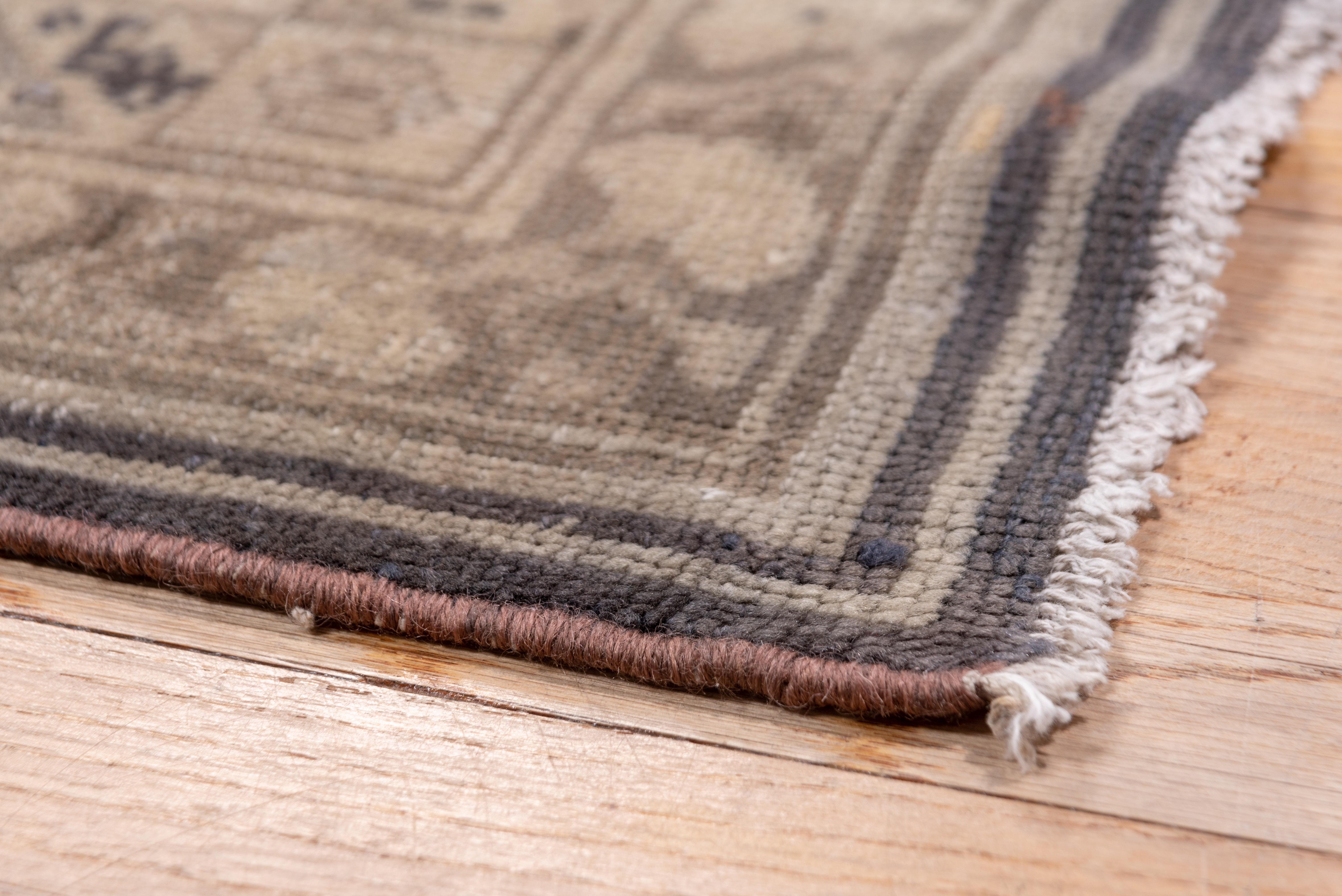 Antiker türkischer Sivas-Teppich  (Wolle) im Angebot