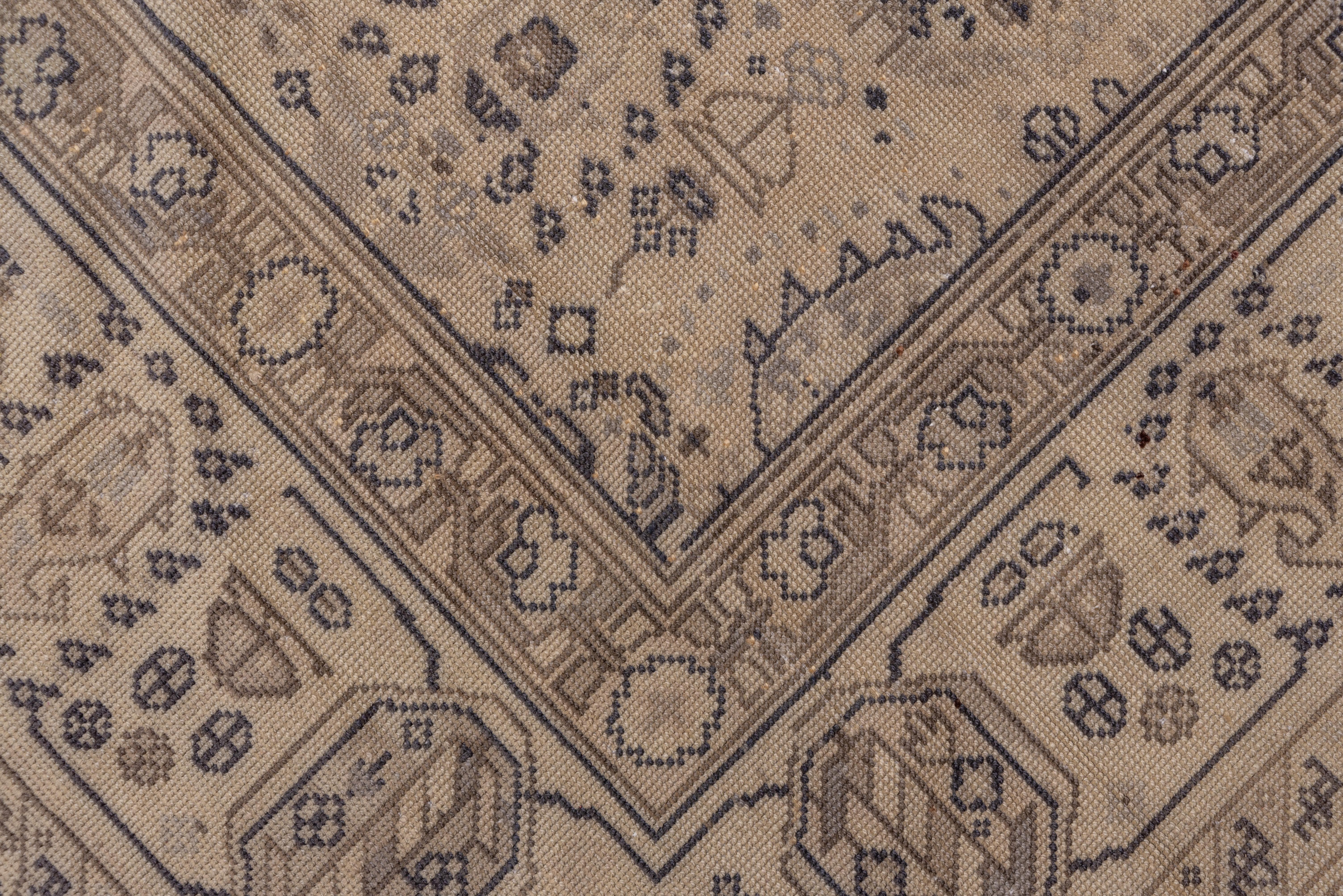 Antique Turkish Sivas Carpet  For Sale 2