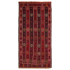 Tapis de couloir antique Sivas géométrique en laine rouge de Rug & Kilim