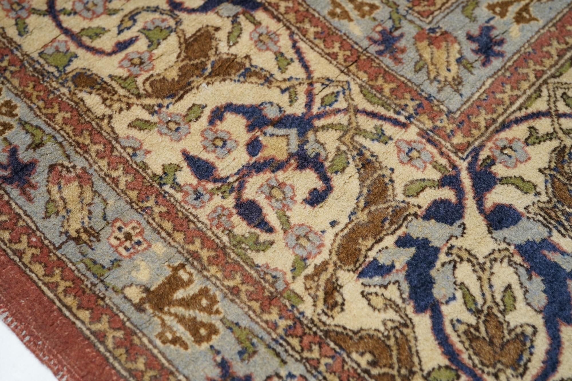 Tapis Sivas ancien 10'9'' x 14'9'' Excellent état - En vente à New York, NY
