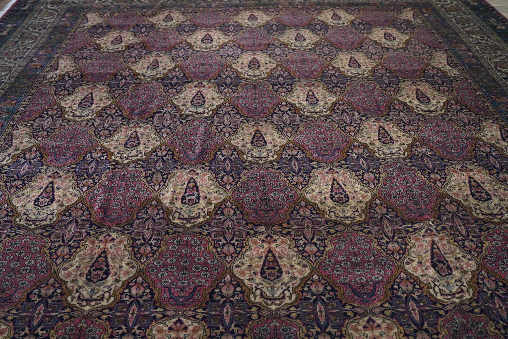 Laine Tapis Sivas ancien 11'7'' x 16'0'' en vente