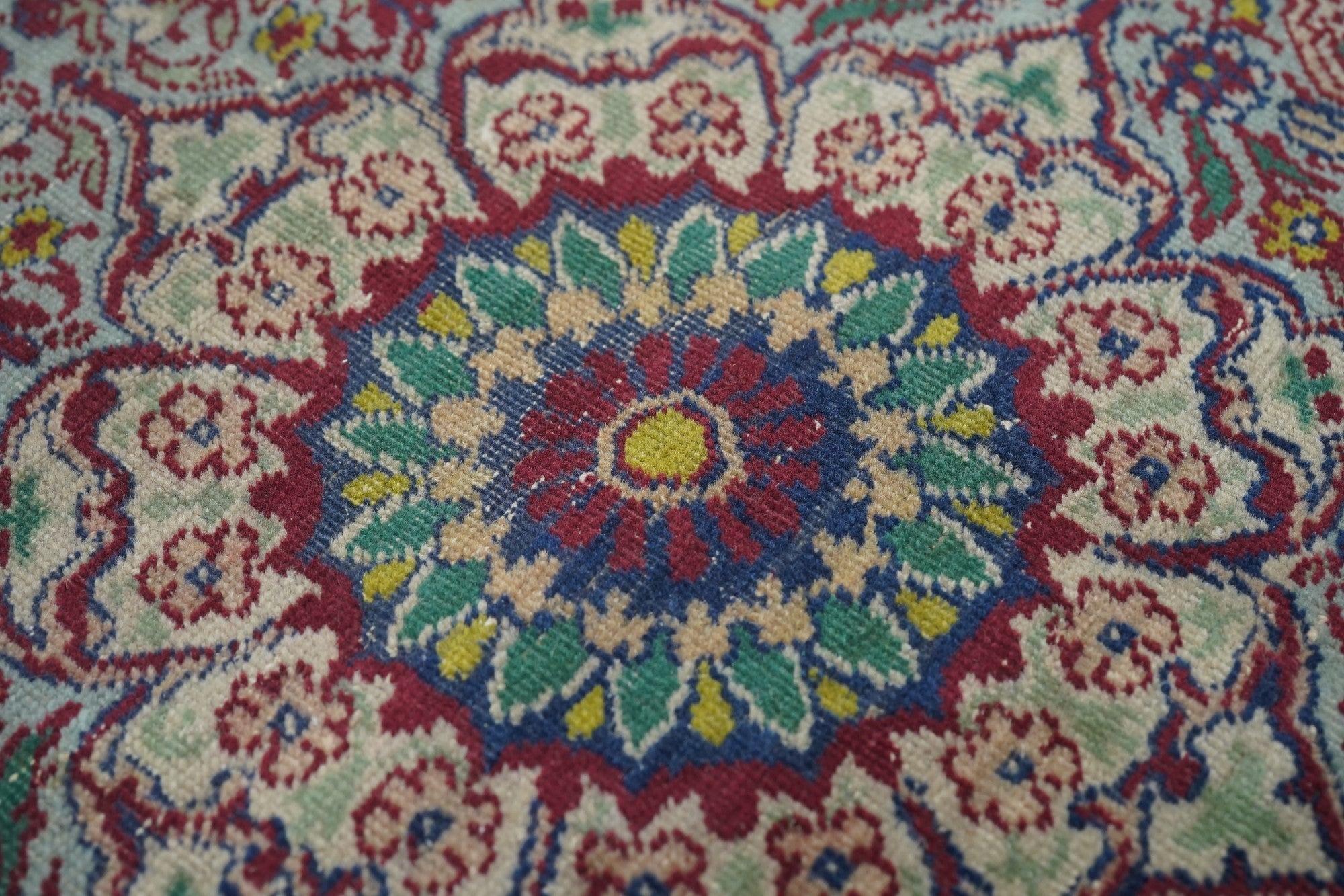 Wool Antique Sivas Rug 3'9'' x 7'0