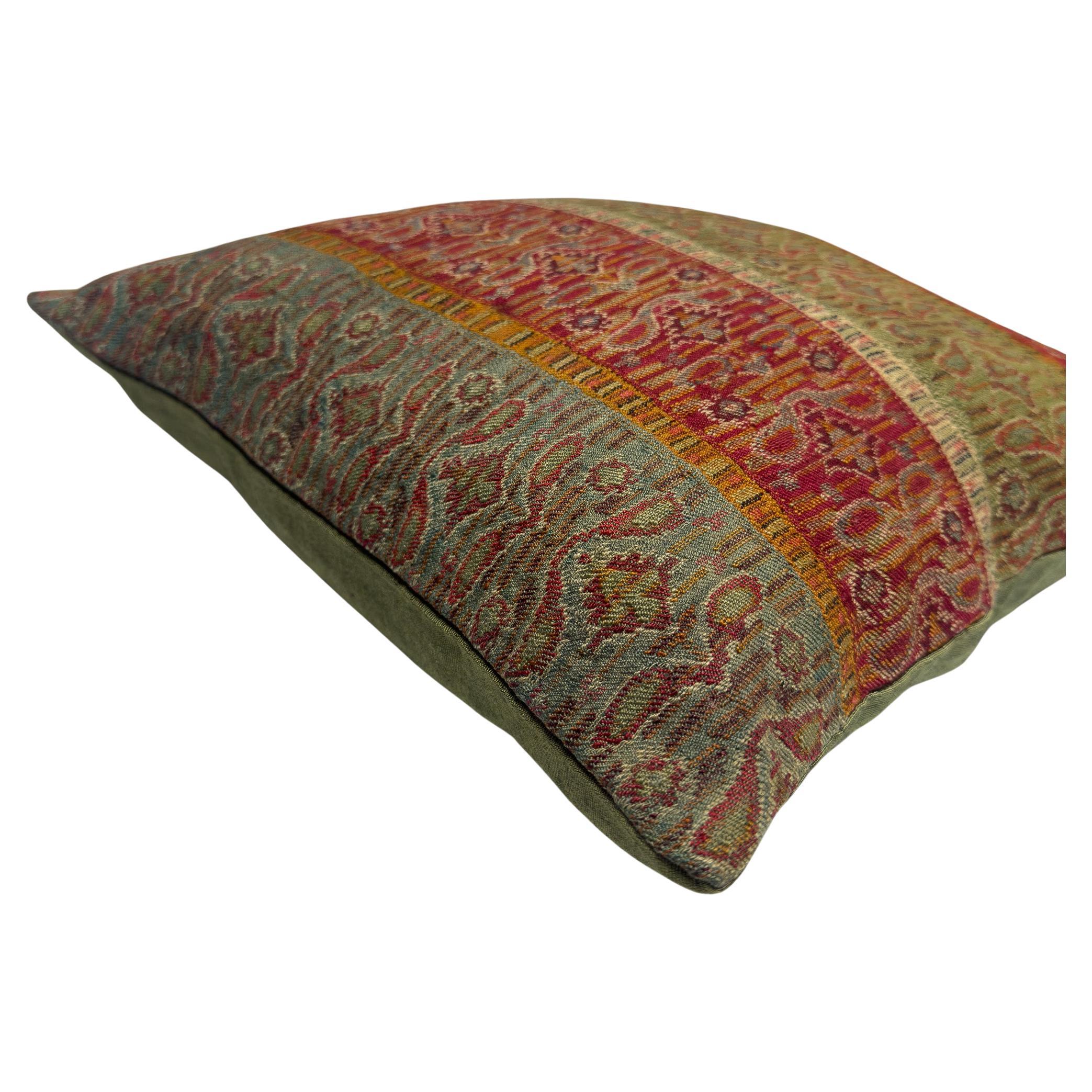 Altro Antique Sivas Wool Pillow Cover in vendita