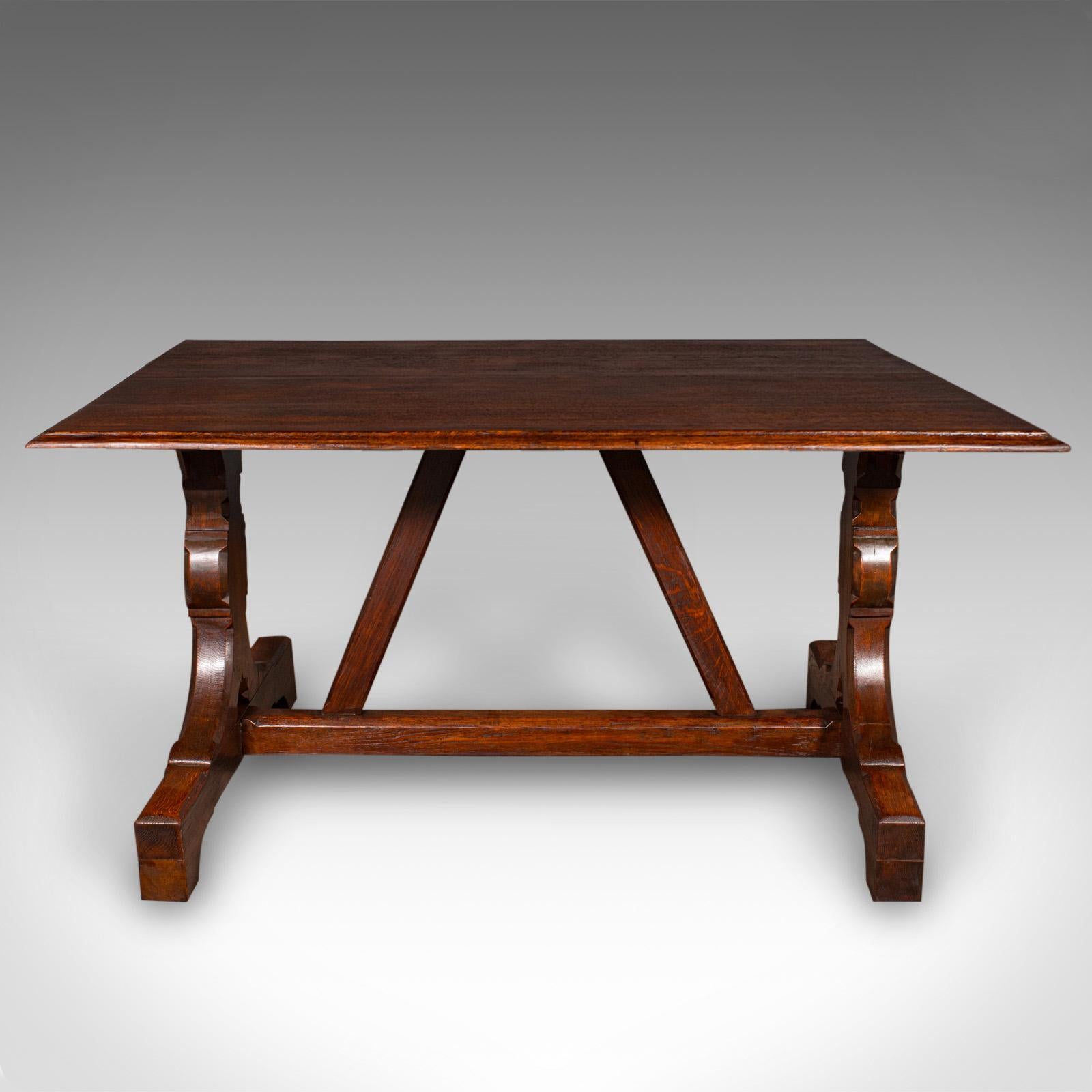 Antique Six Seat Country Kitchen Dining Table, English Oak, Refectory, Victorian In Good Condition For Sale In Hele, Devon, GB