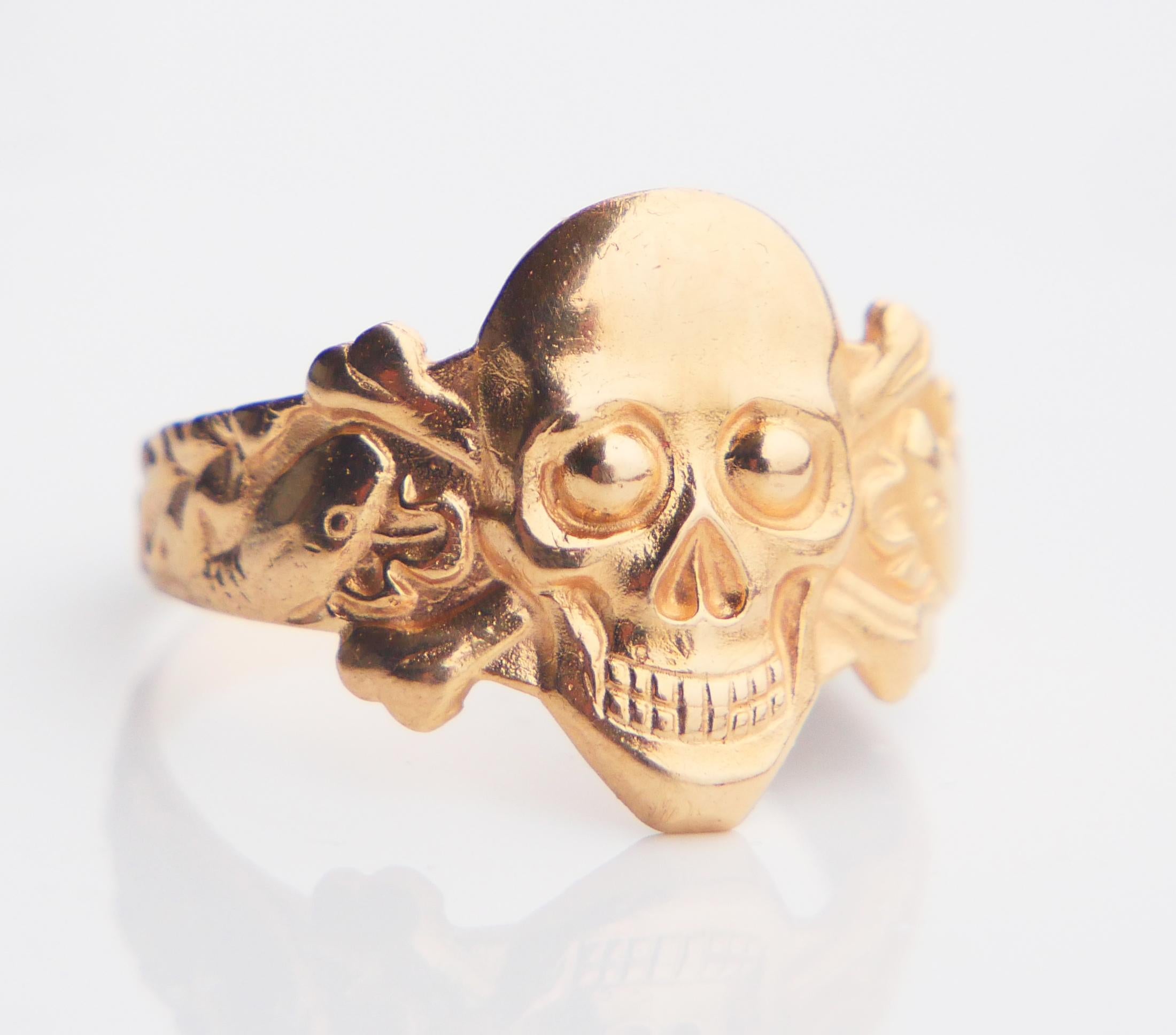 Antique Totenkopf Skull and Crossbones Men Ring solid 18K Gold Ø 11.5 US / 5.4gr For Sale 9
