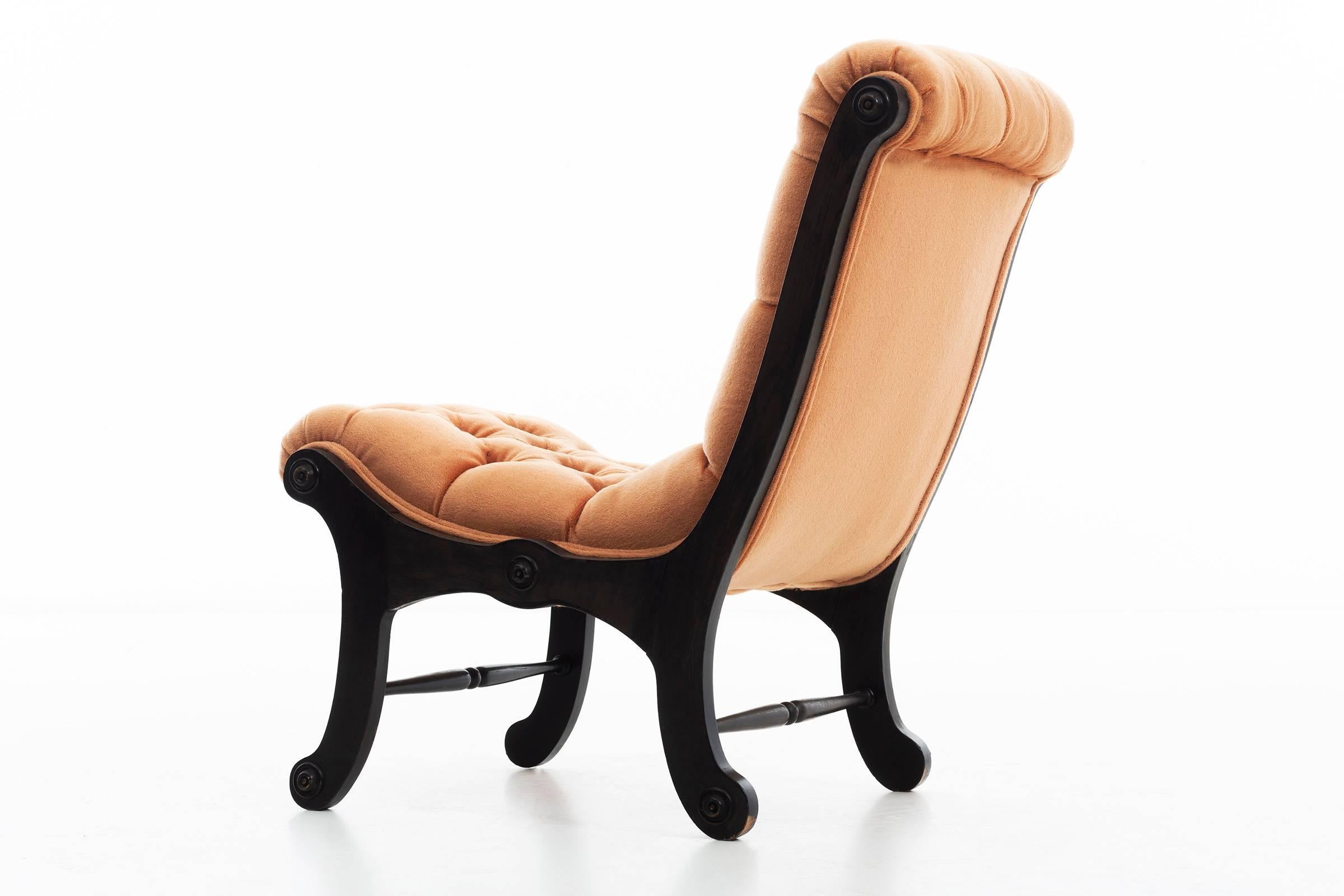 American Classical Antique Slipper Chair