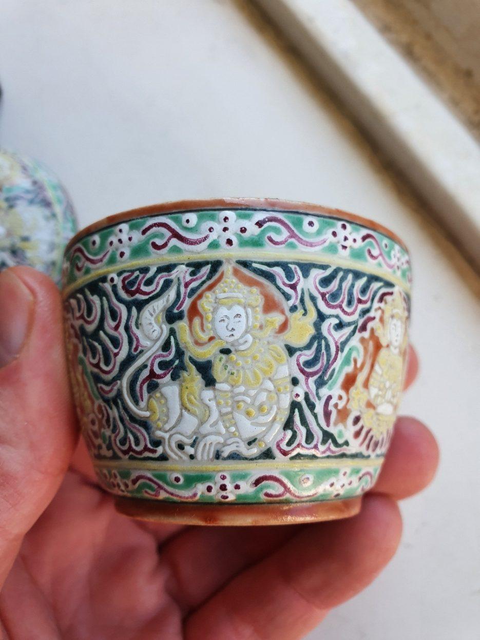 19th Century Antique Small 18/19C Chinese Porcelain Thai Bencharong Jar Thepphanom with No
