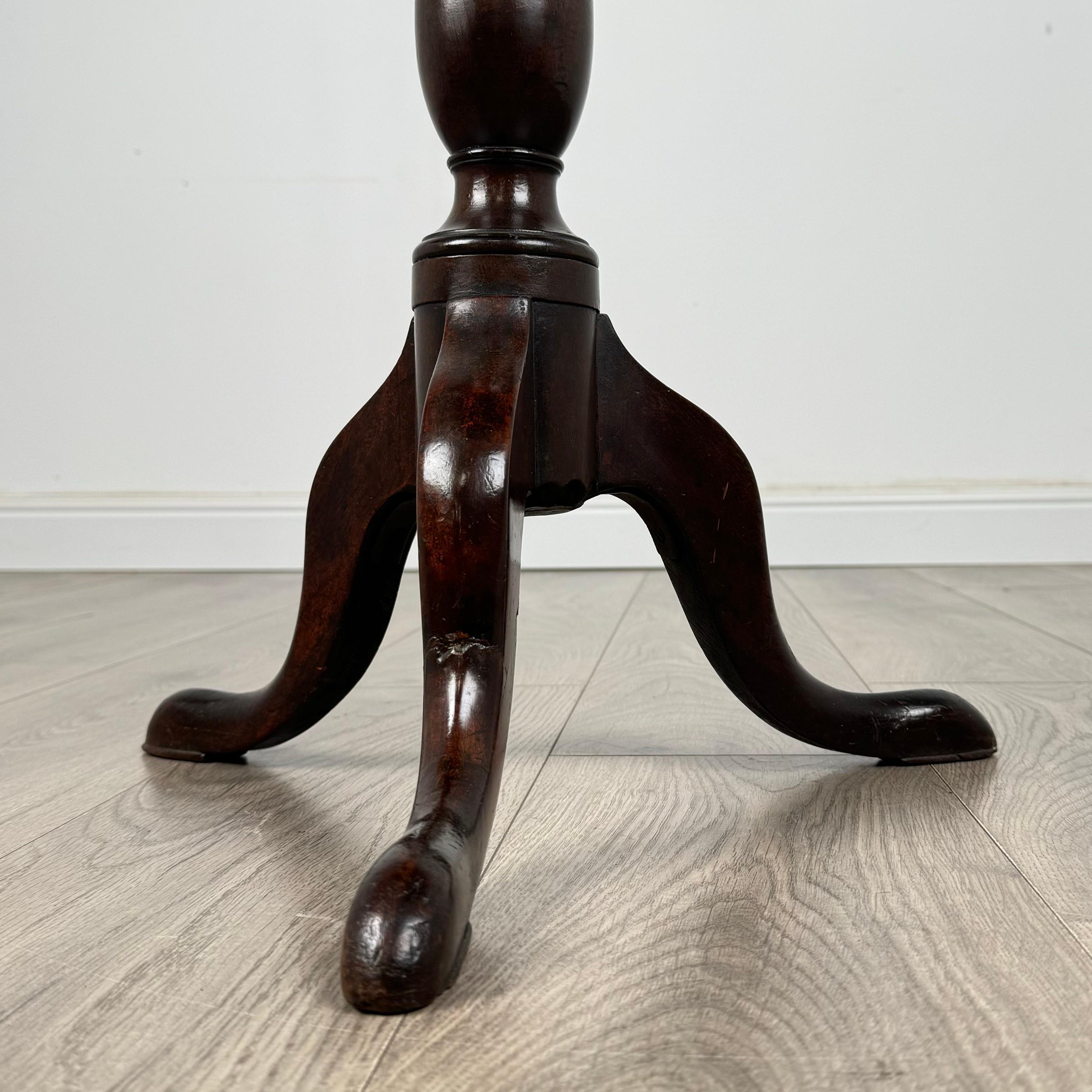 Antique Small 18th Century Fine Quality Tripod Table ( REF AF-3428 ) In Good Condition For Sale In Ledbury, GB