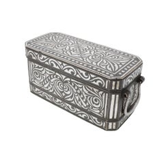 Antique Small Betel Nut Box, Maranao, Southern Philippines (Mindanao).