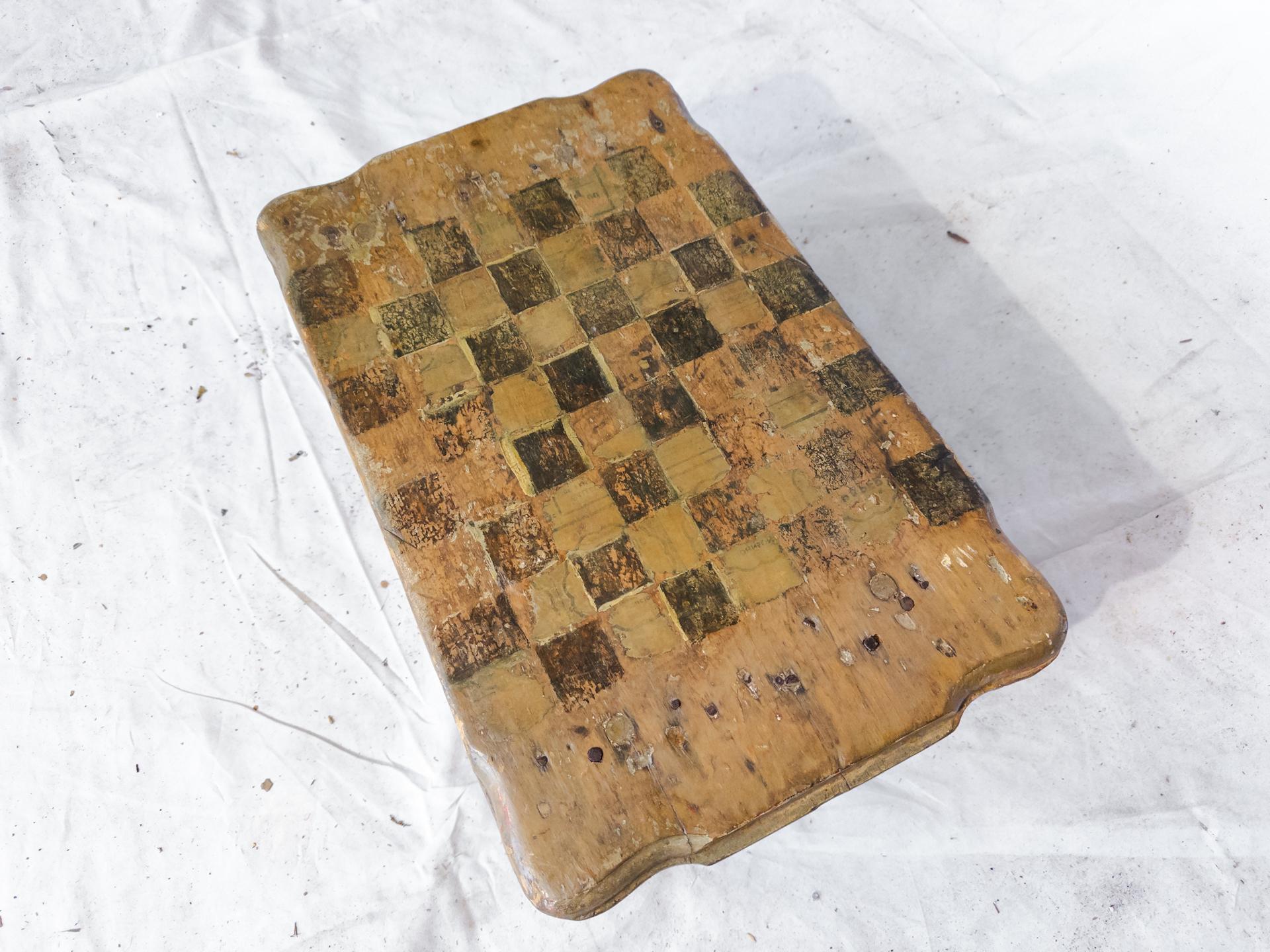 Antique Small Checkerboard Table / Chess Board For Sale 1
