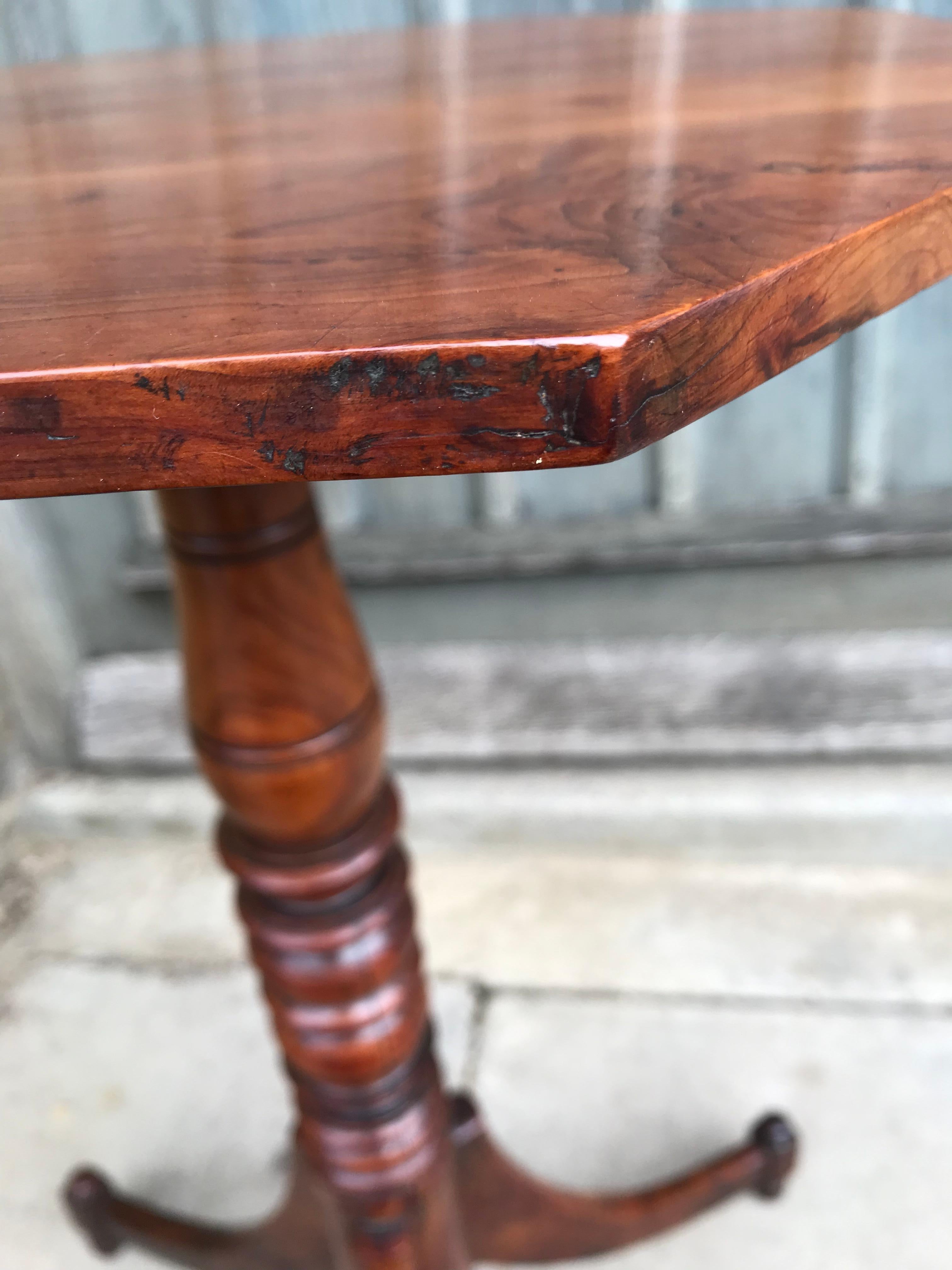 Small Yew Wood Tripod Table/Kettle Stand, Circa 1825 For Sale 4