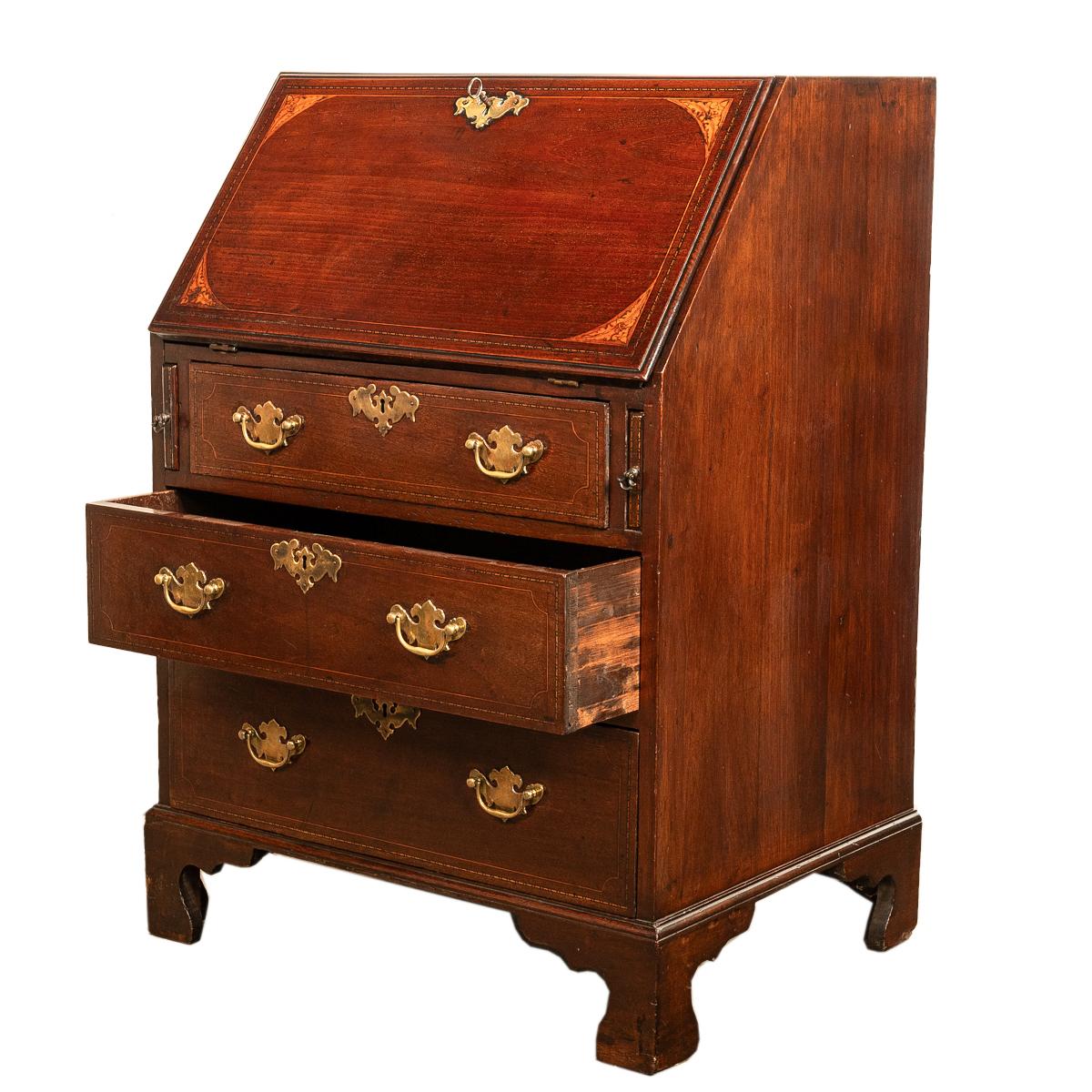 Antique Small Georgian Inlaid Mahogany Slant Front Secretary Desk Bureau 1780 In Good Condition In Portland, OR